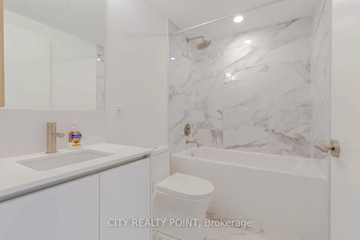 1100 Sheppard Avenue W, #820