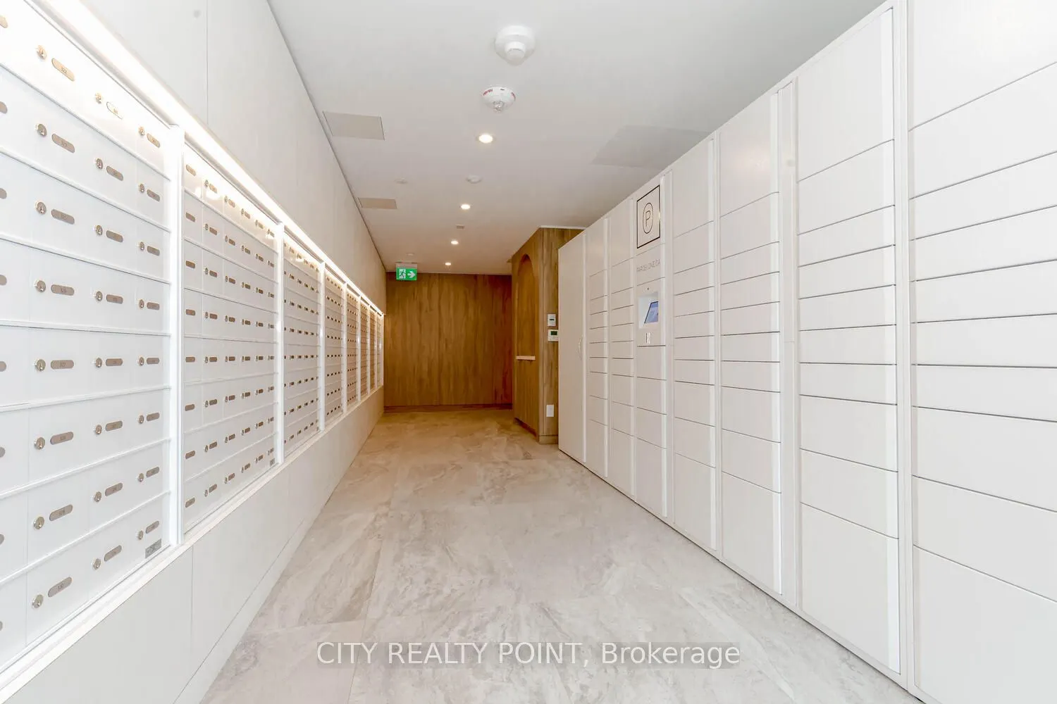 1100 Sheppard Avenue W, #820