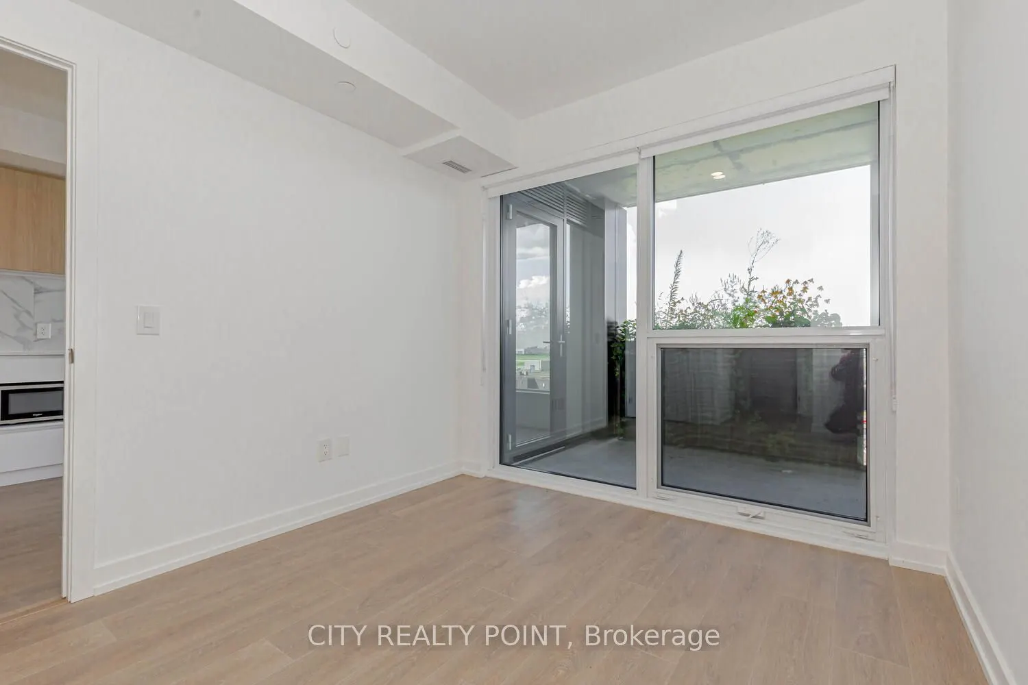 1100 Sheppard Avenue W, #820