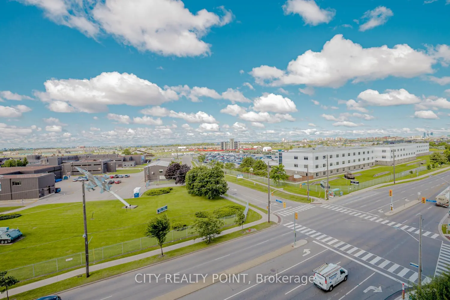 1100 Sheppard Avenue W, #820