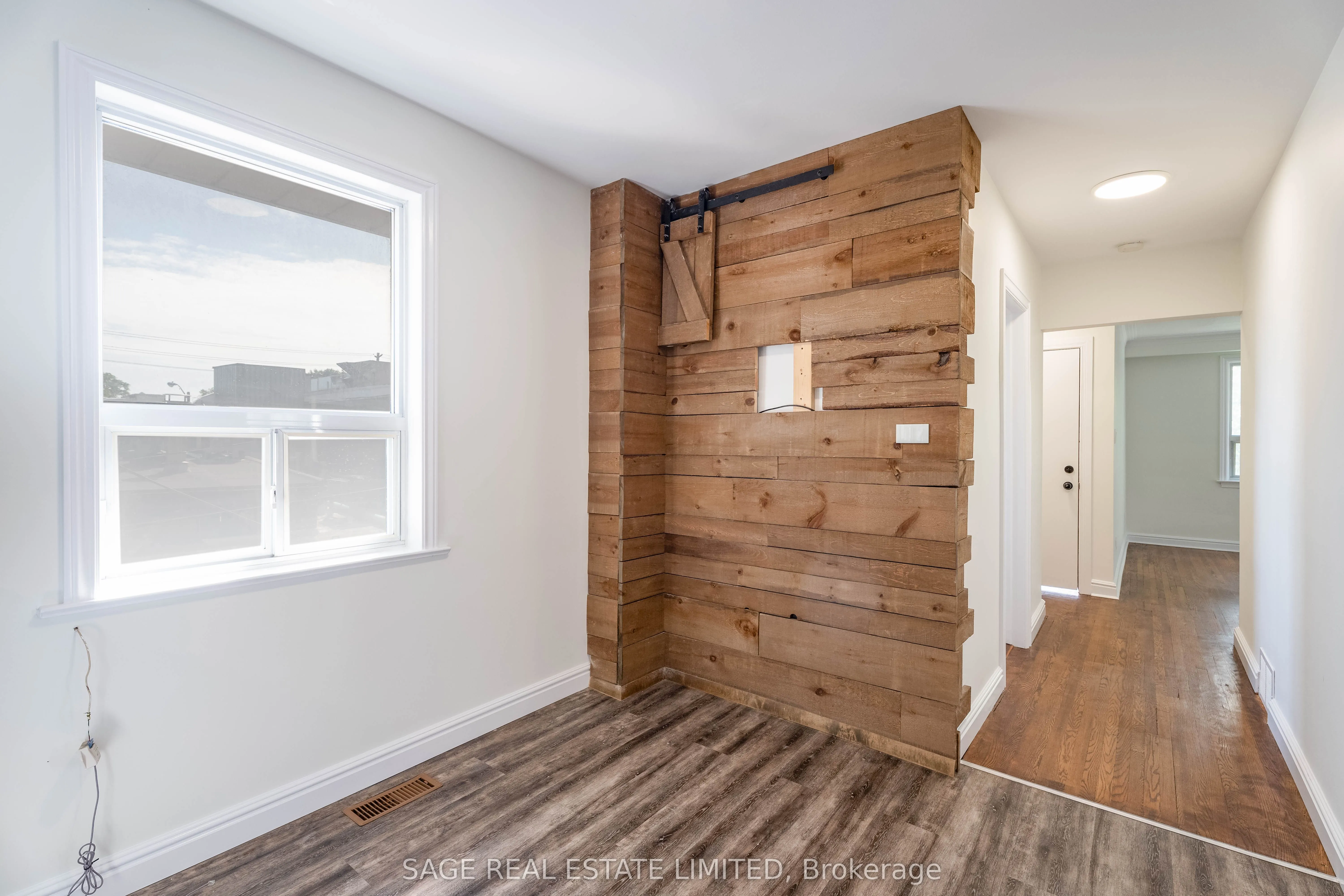 16 Simpson Avenue, #3
