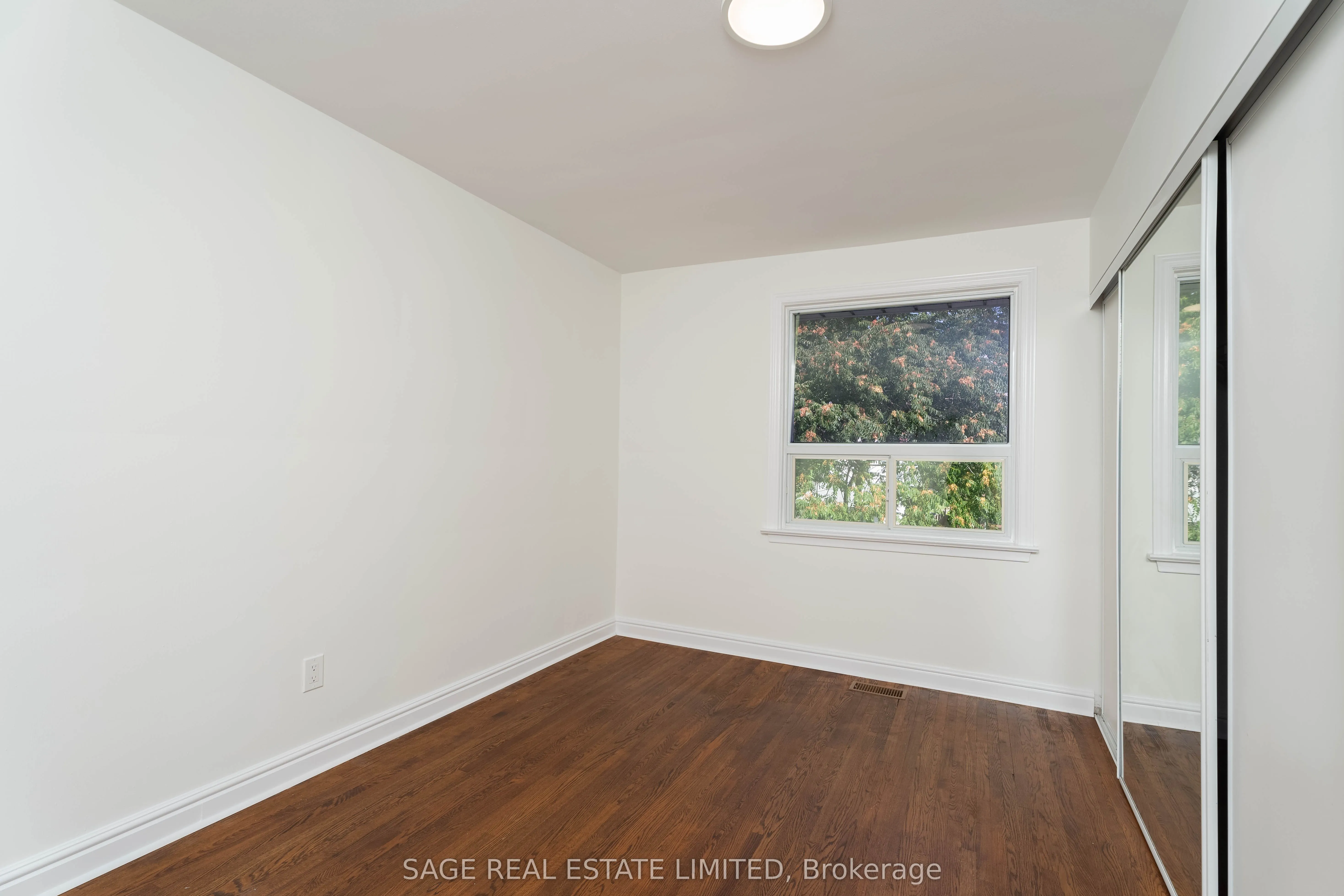 16 Simpson Avenue, #3