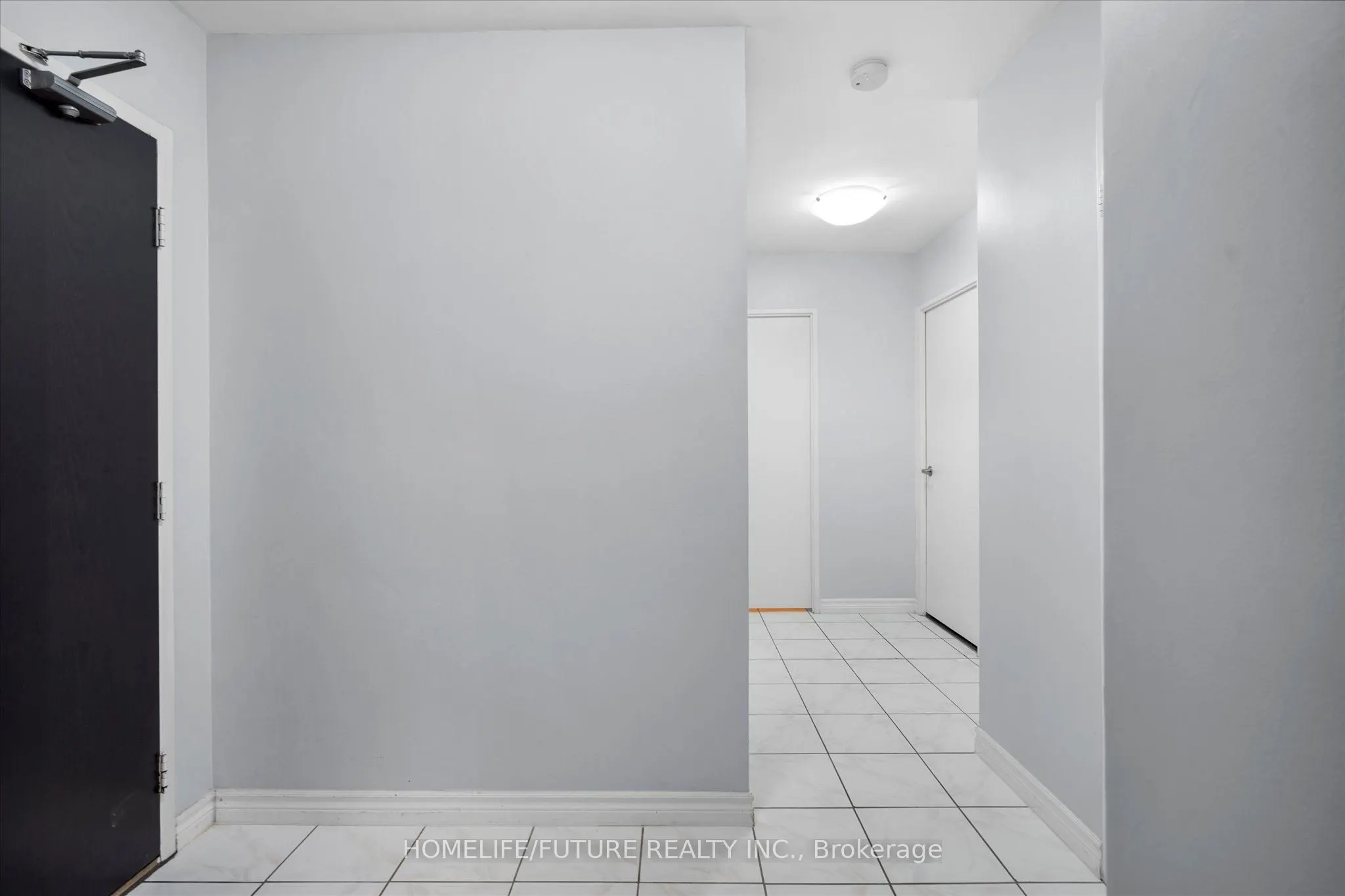 25 Four Winds Drive, #712