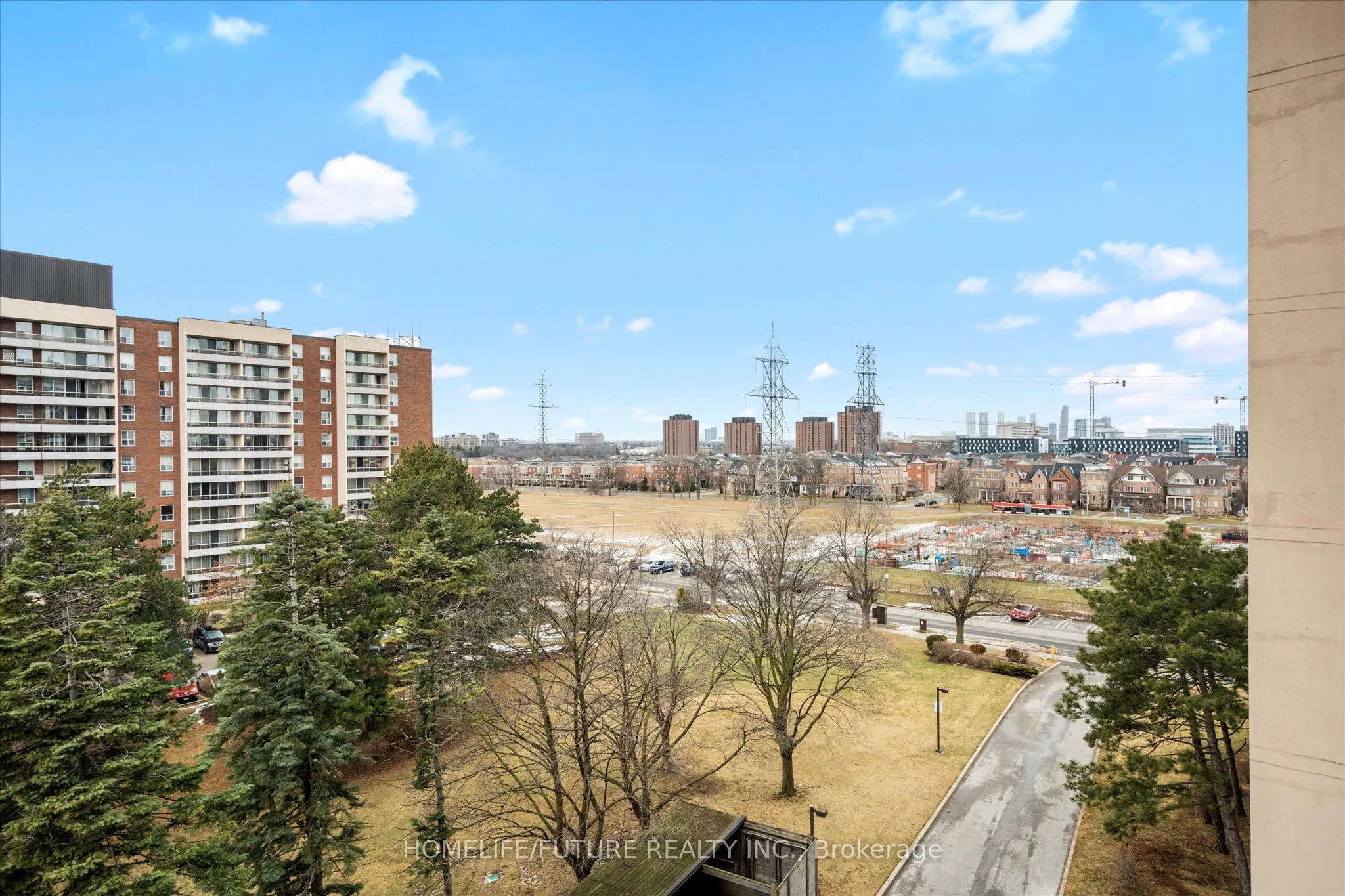 25 Four Winds Drive, #712