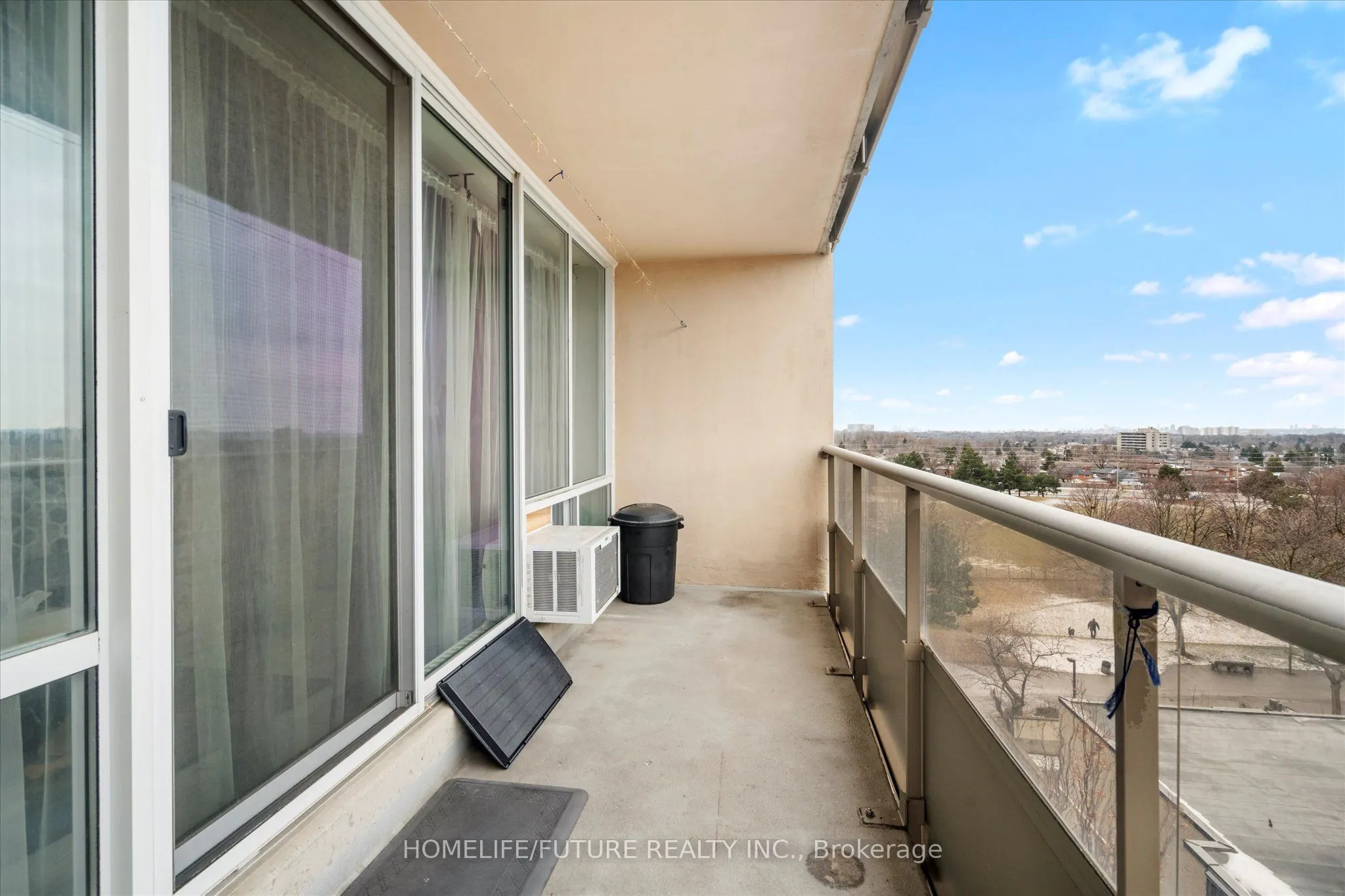 25 Four Winds Drive, #712
