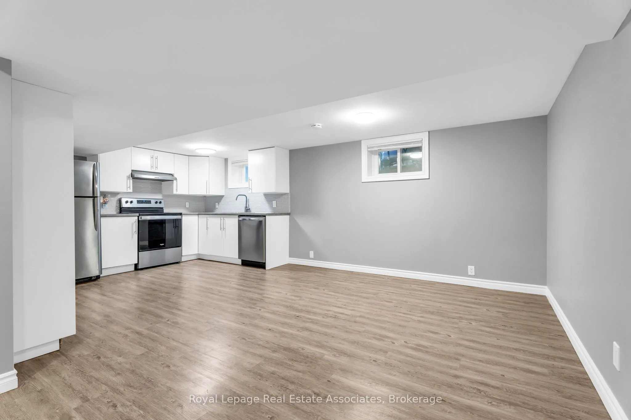21 Bairstow Crescent