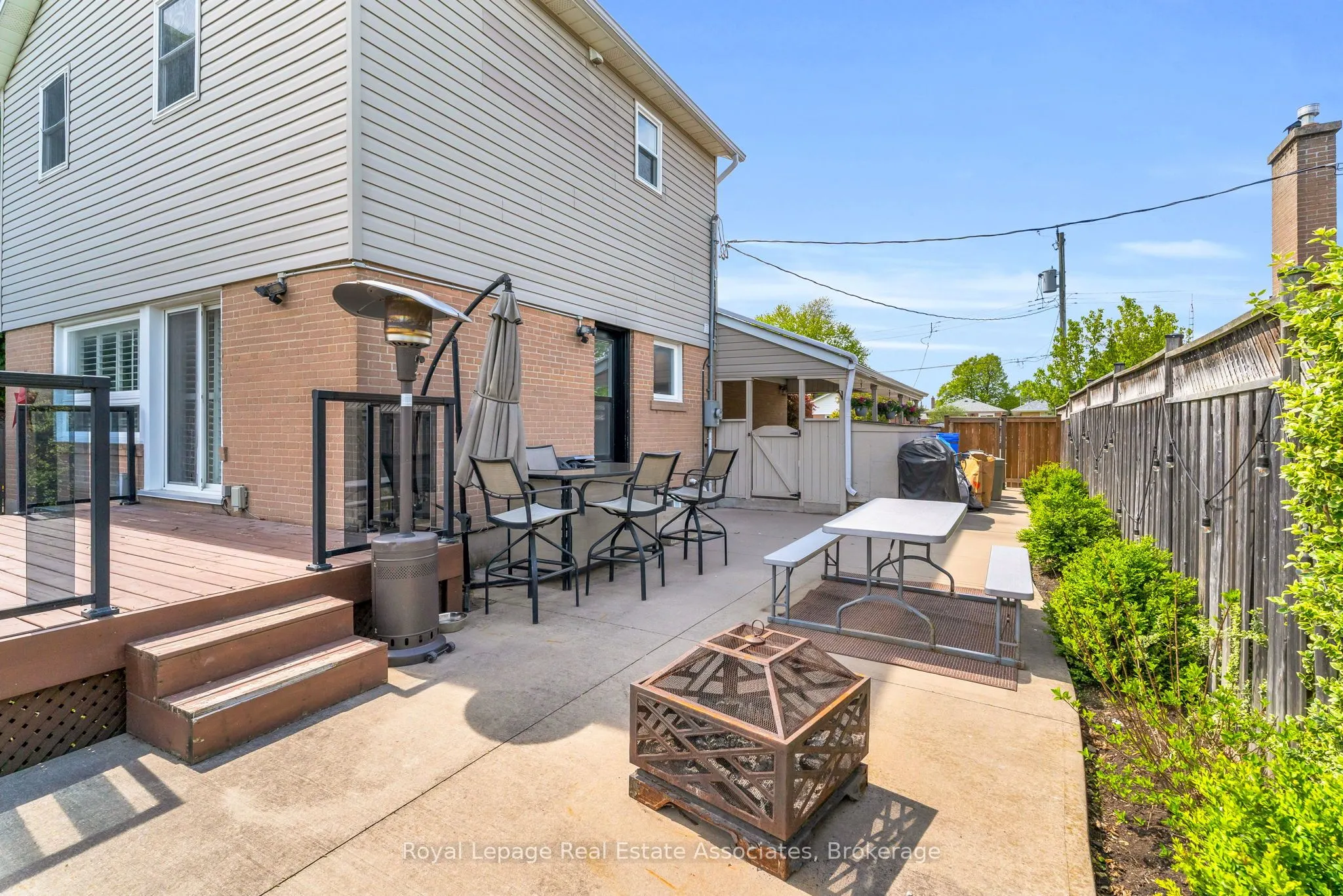 21 Bairstow Crescent