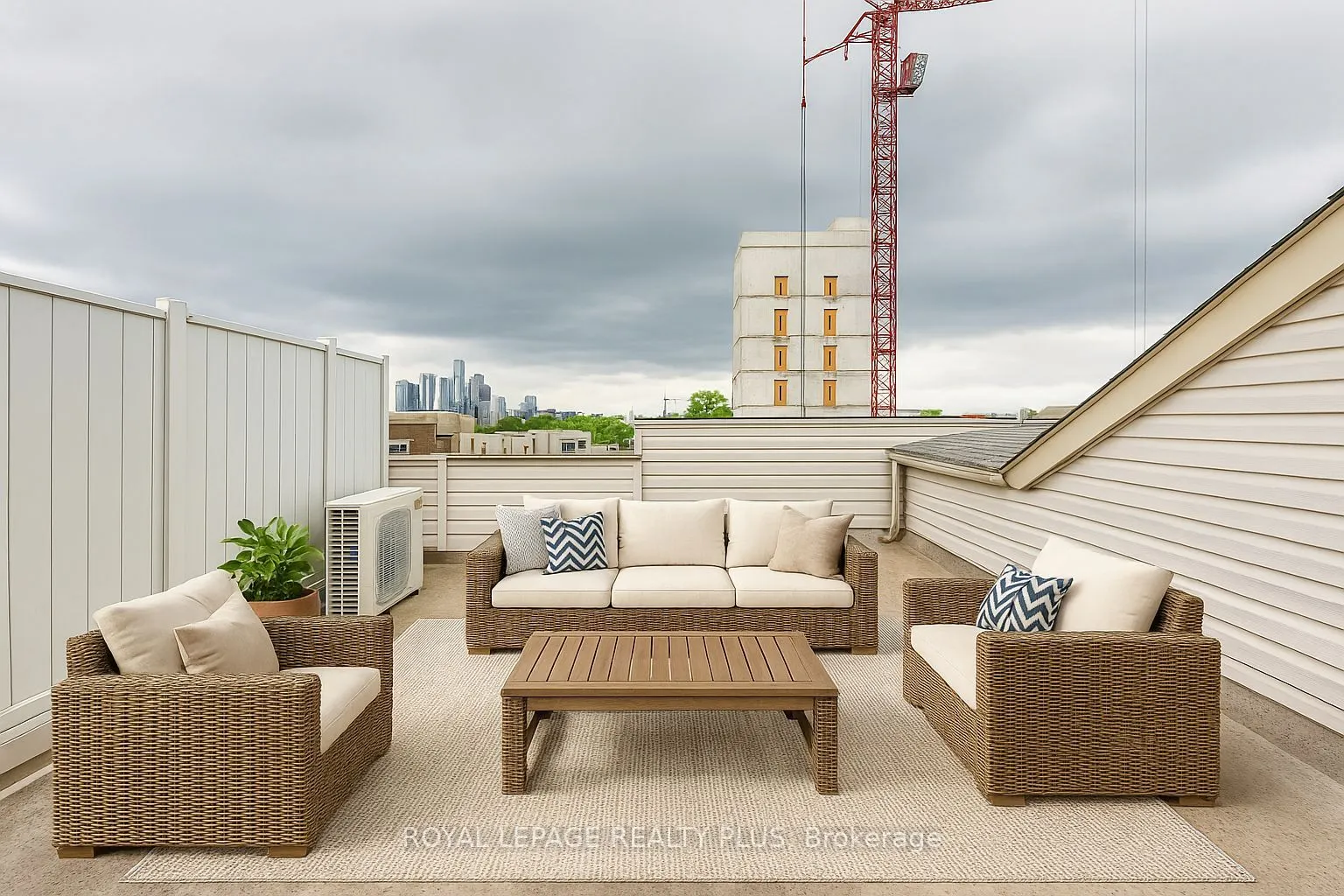 10 Drummond Street, #510