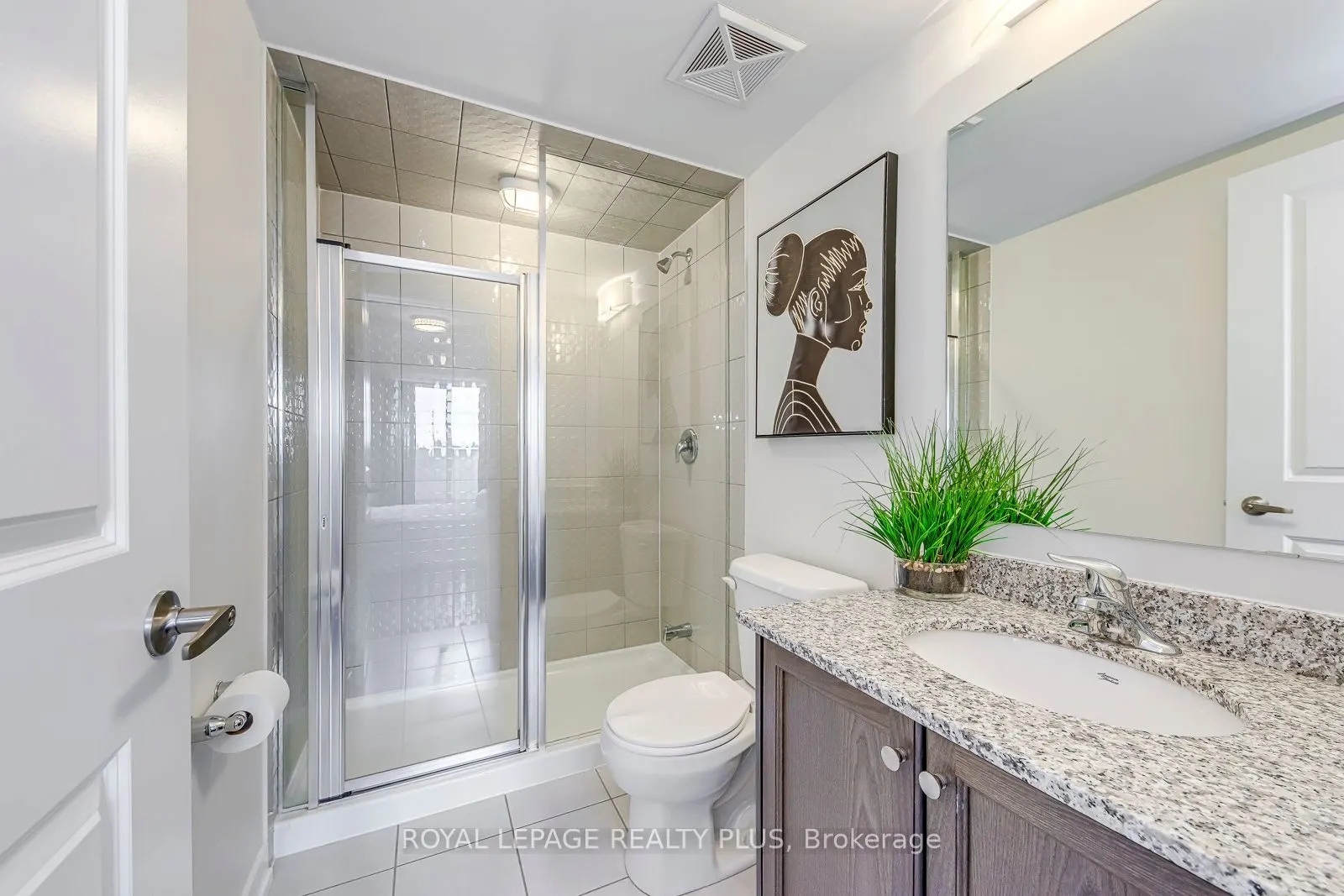 10 Drummond Street, #510