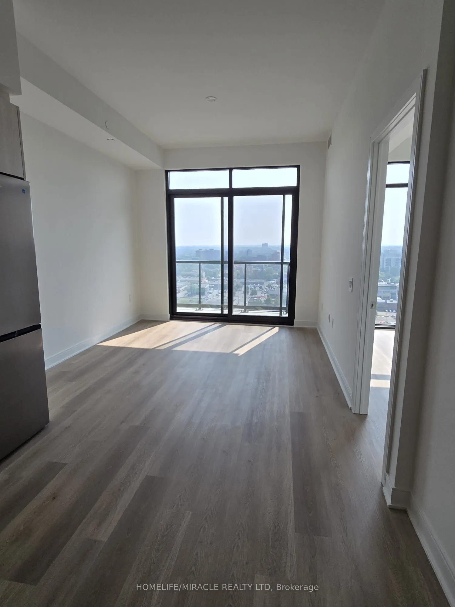 86 Dundas Street E, #1715