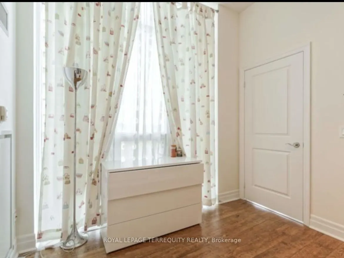 58 Marine Parade Drive, #403