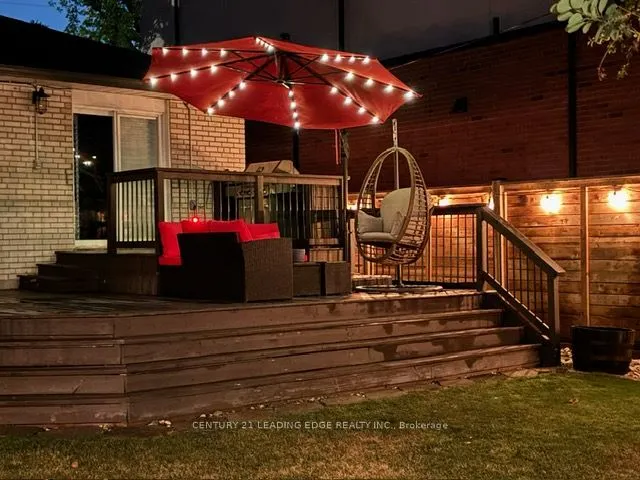586 Curzon Avenue