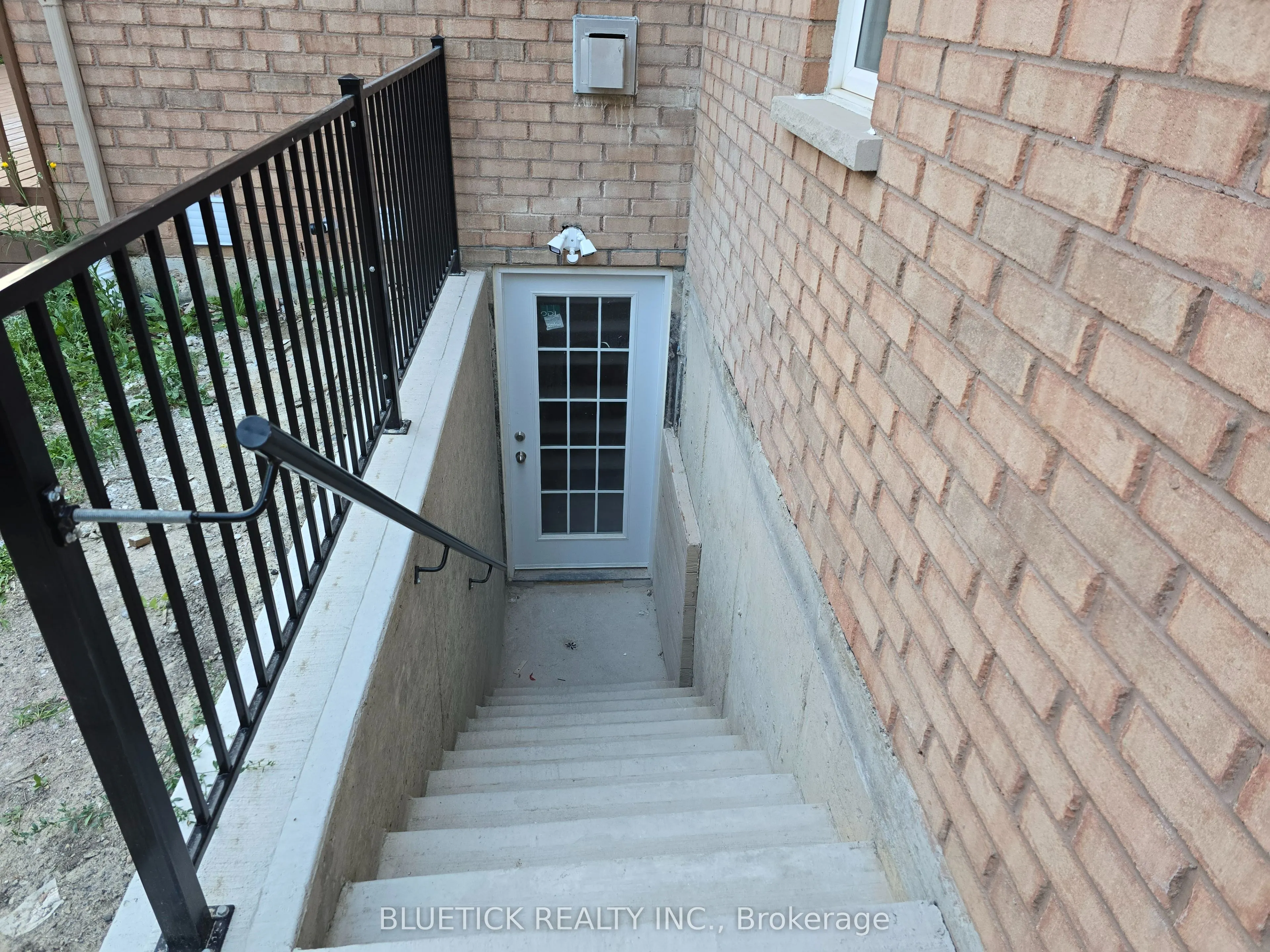 3 Bridgend Crescent, #BSMT
