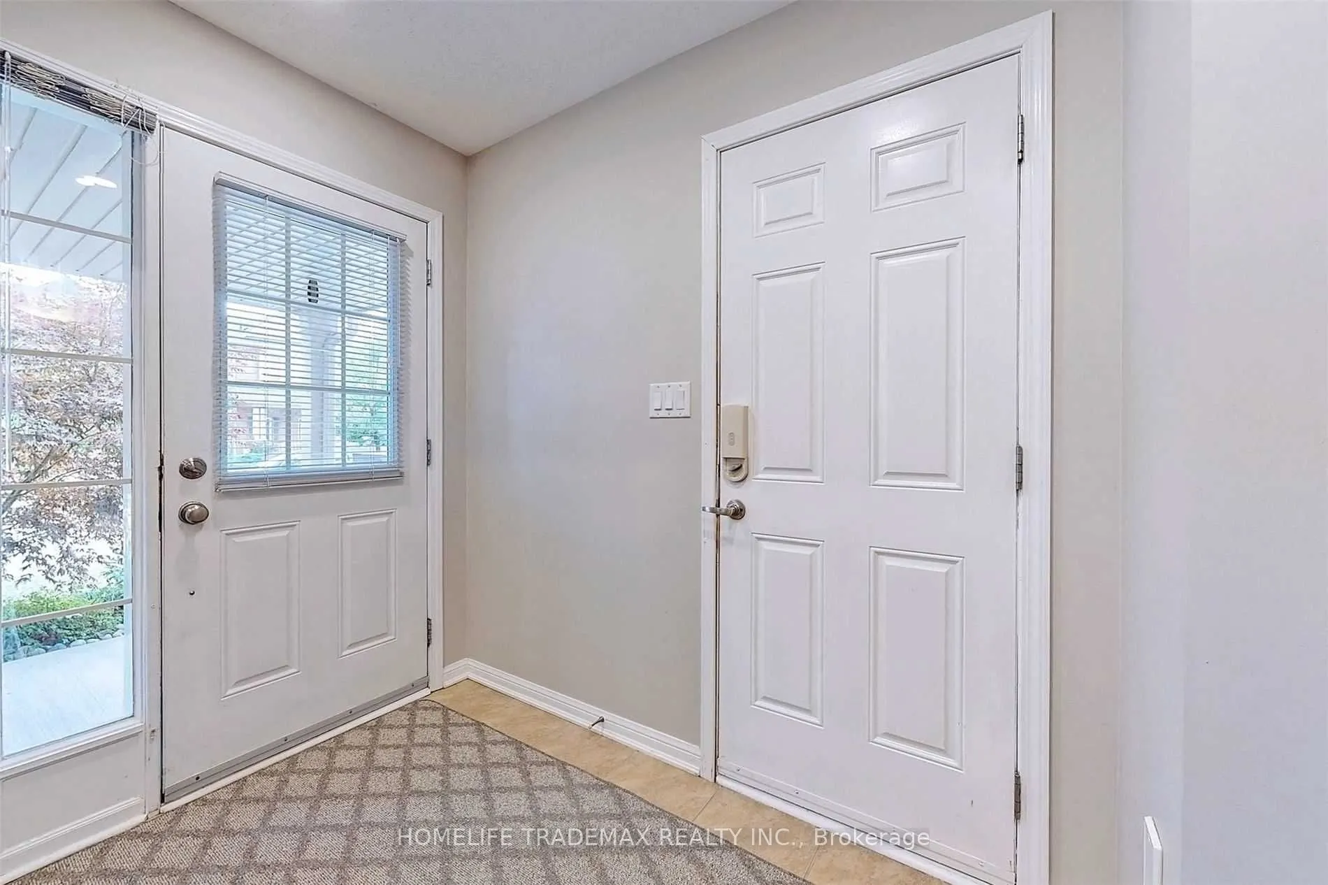 933 Hasselfeldt Heights