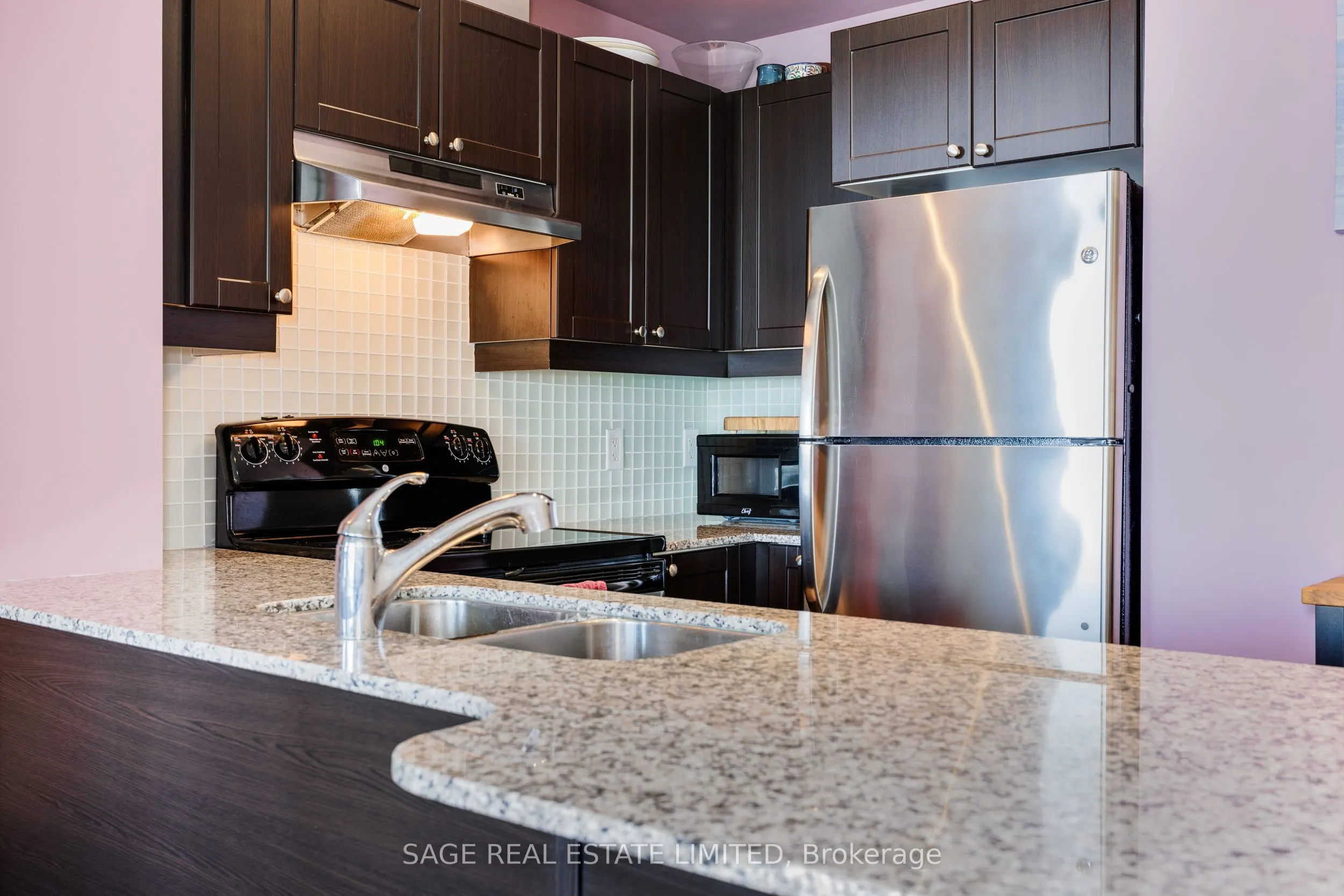 3865 Lake Shore Boulevard W, #1302