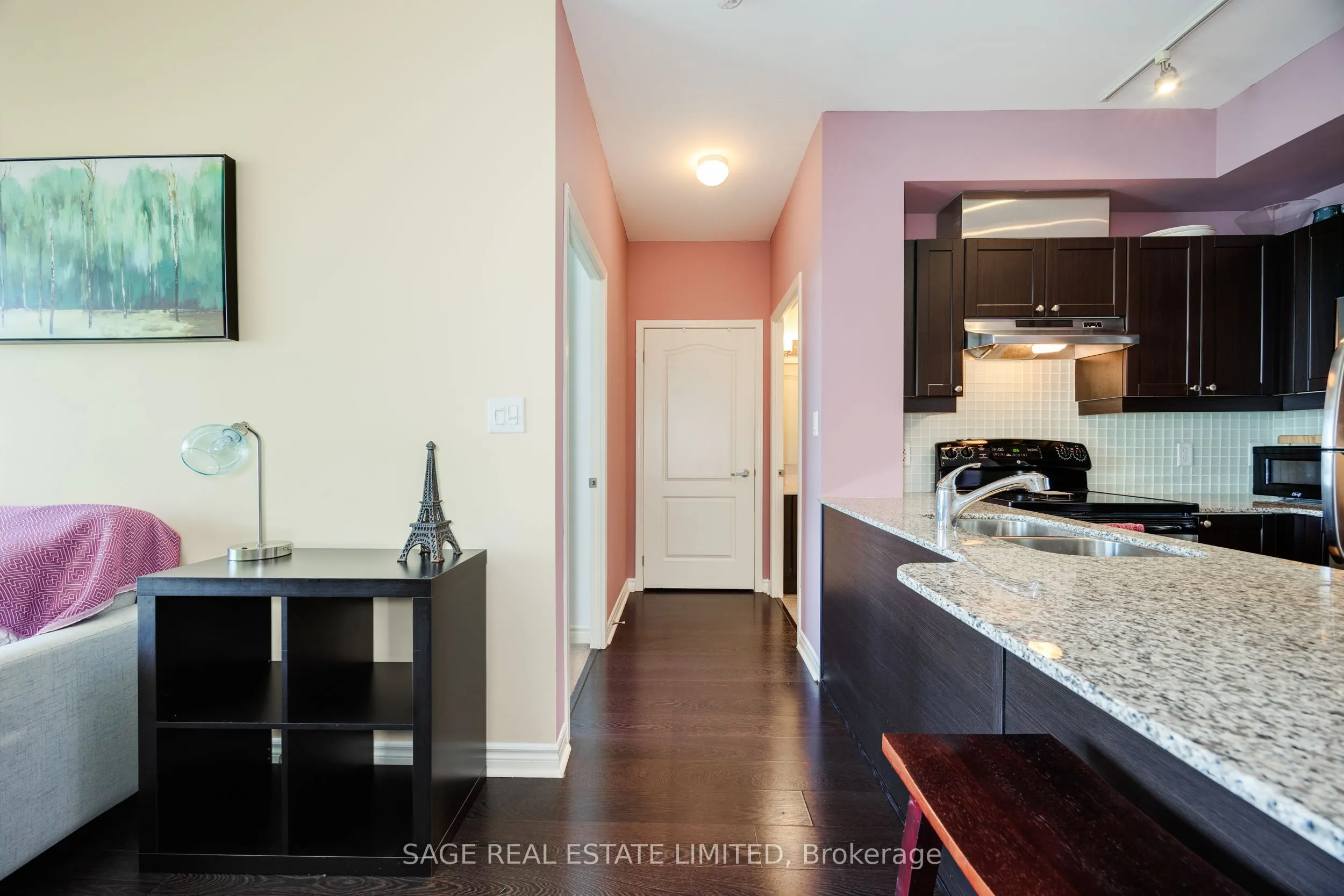 3865 Lake Shore Boulevard W, #1302