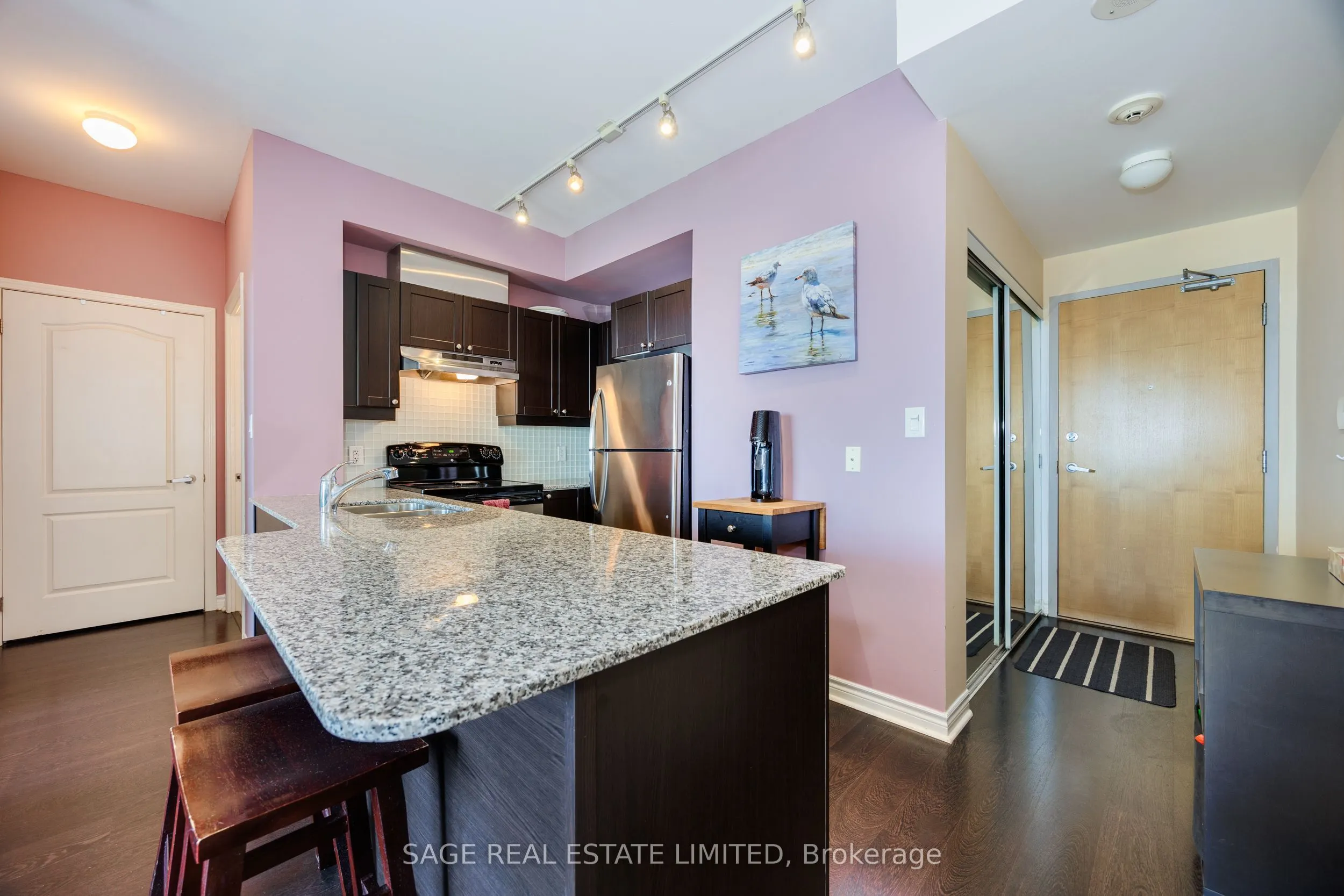 3865 Lake Shore Boulevard W, #1302