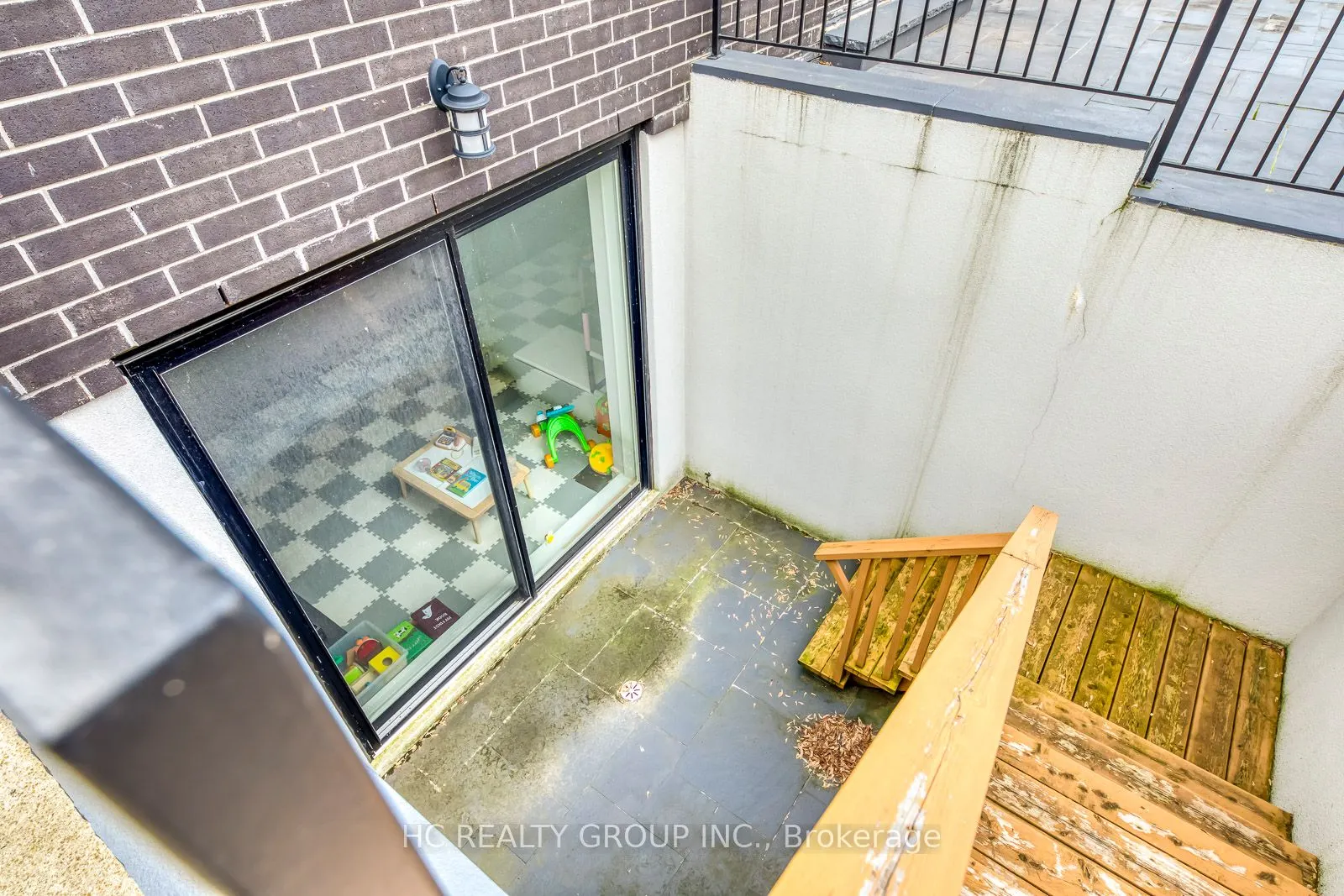 18 Ash Crescent