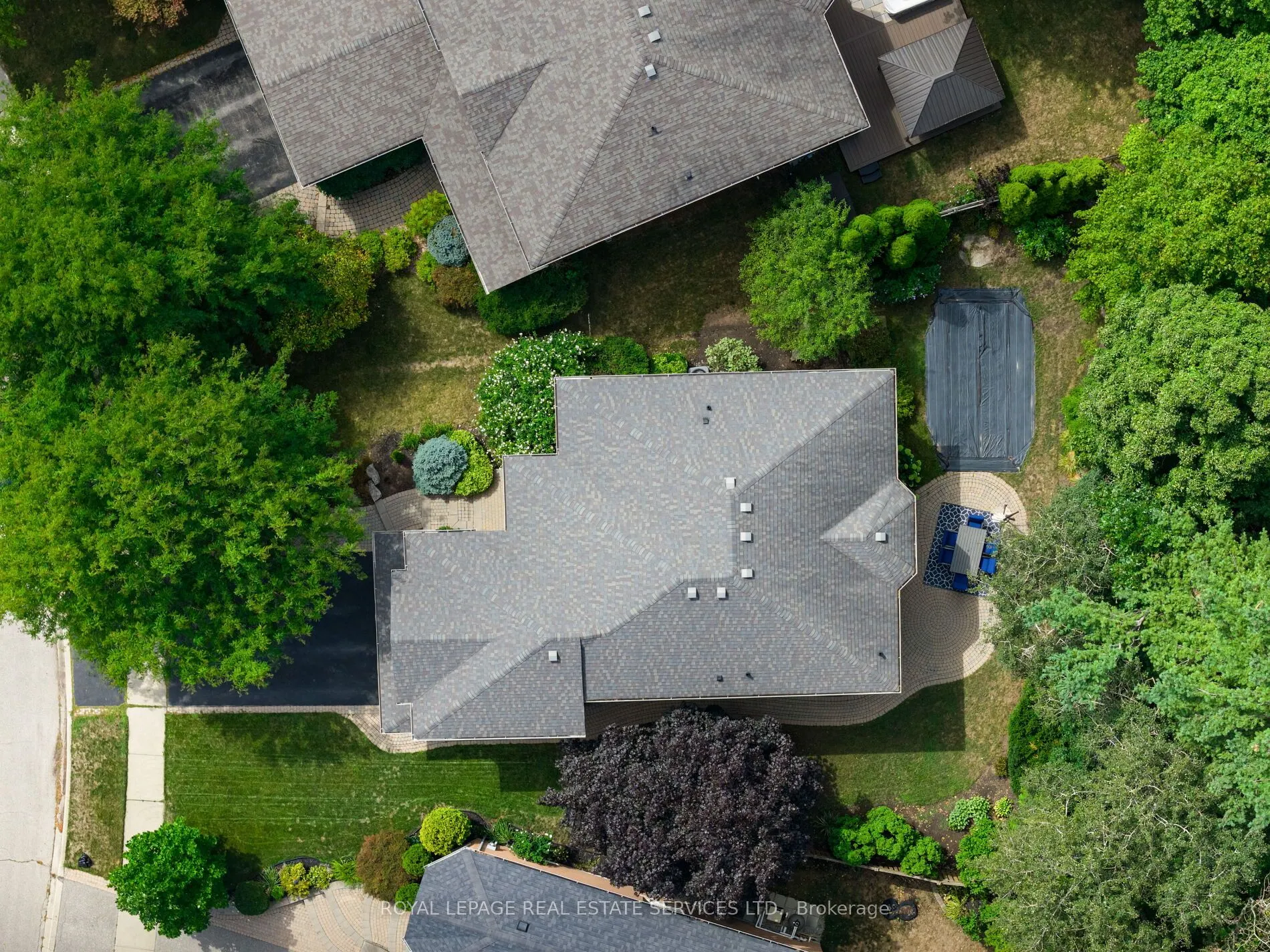 2349 Hilltop Lane