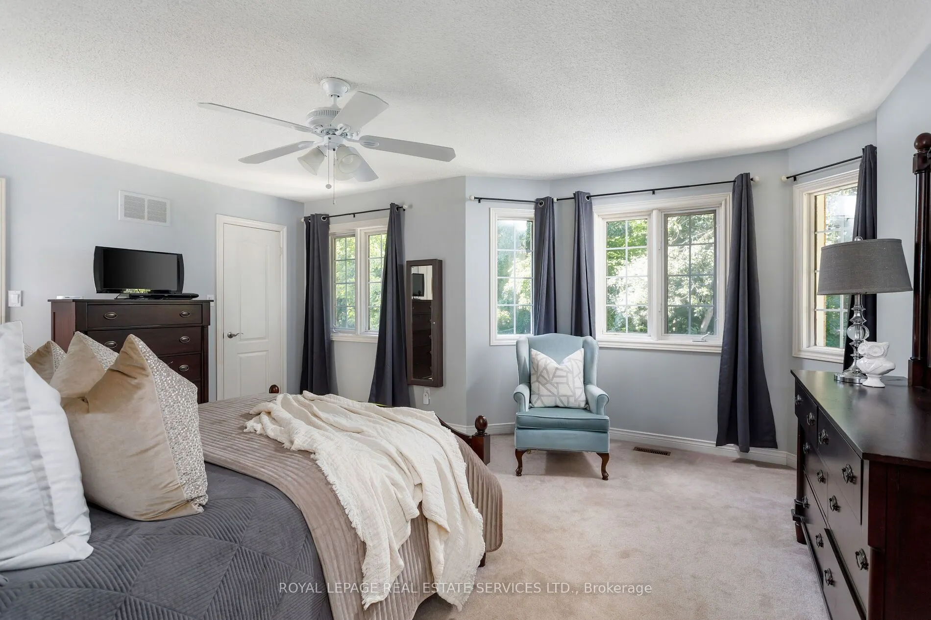 2349 Hilltop Lane