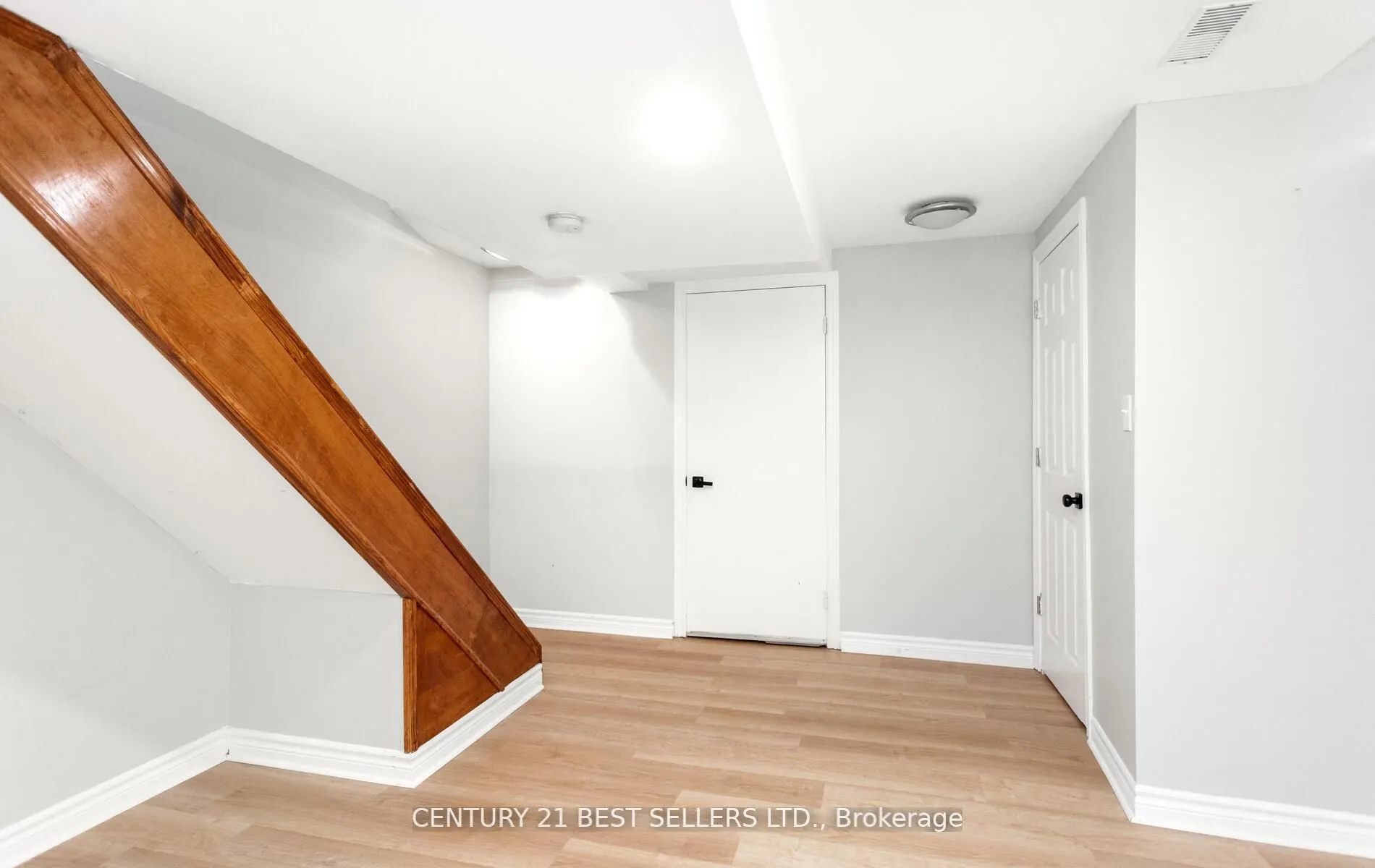 222 Andrews Trail