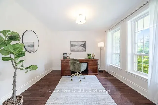 42 Hillside Drive