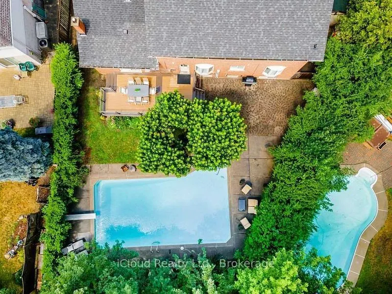 42 Hillside Drive