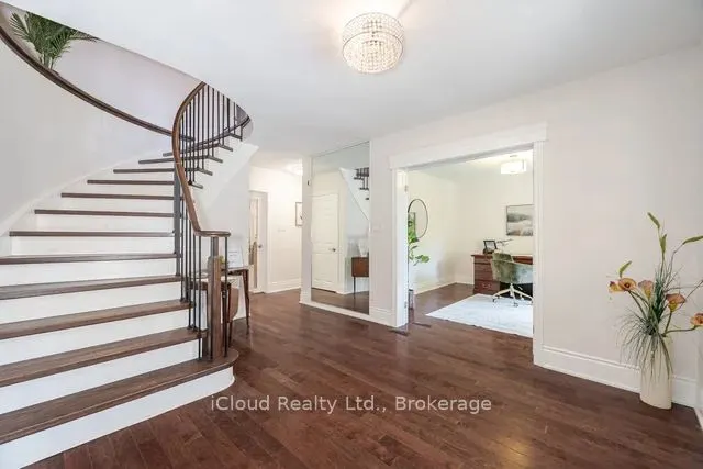 42 Hillside Drive