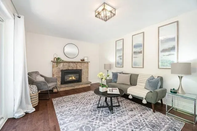 42 Hillside Drive