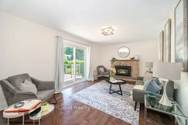 42 Hillside Drive