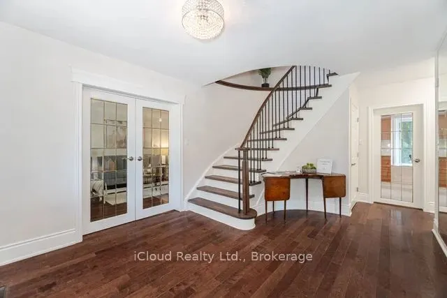 42 Hillside Drive