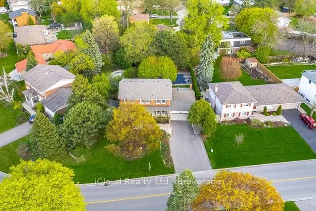 42 Hillside Drive