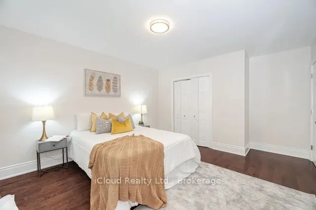42 Hillside Drive