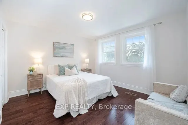 42 Hillside Drive