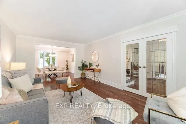 42 Hillside Drive