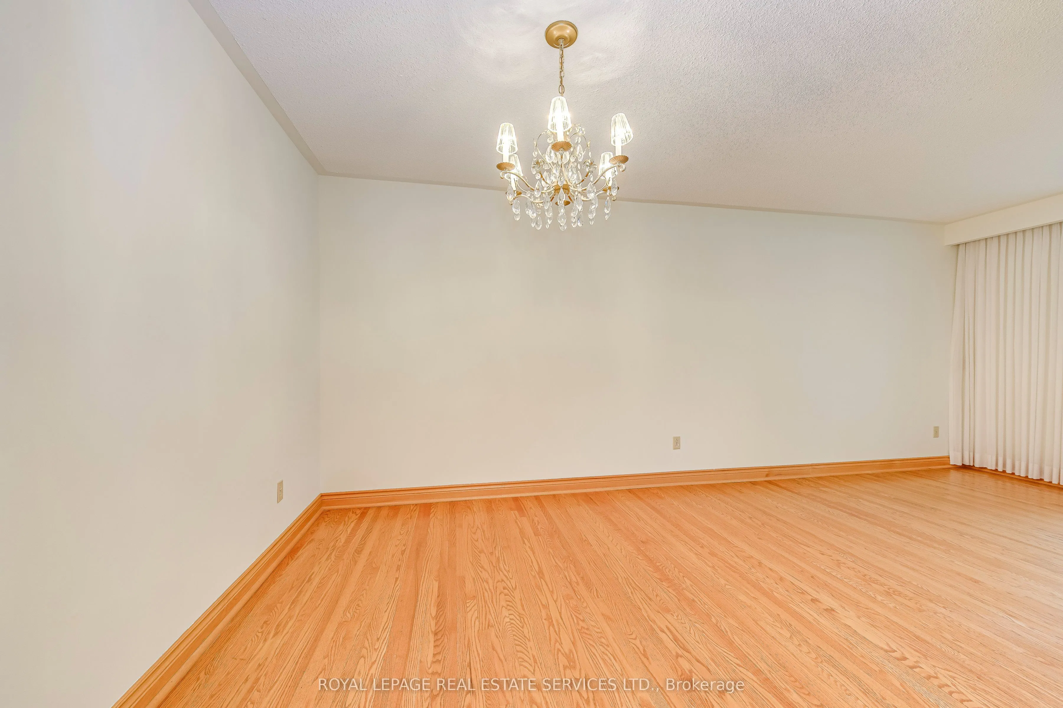 2101 Salmon Road