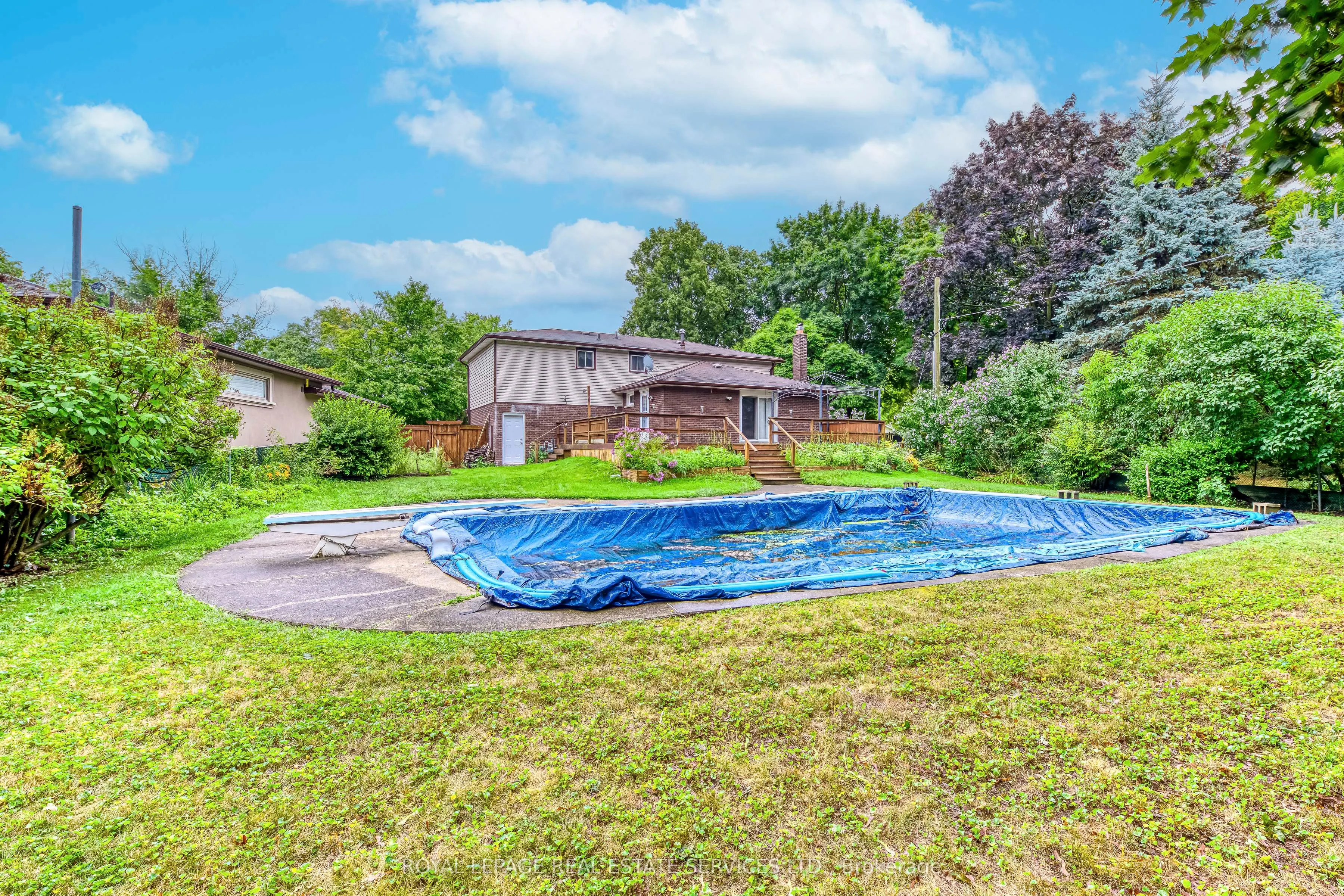 2101 Salmon Road