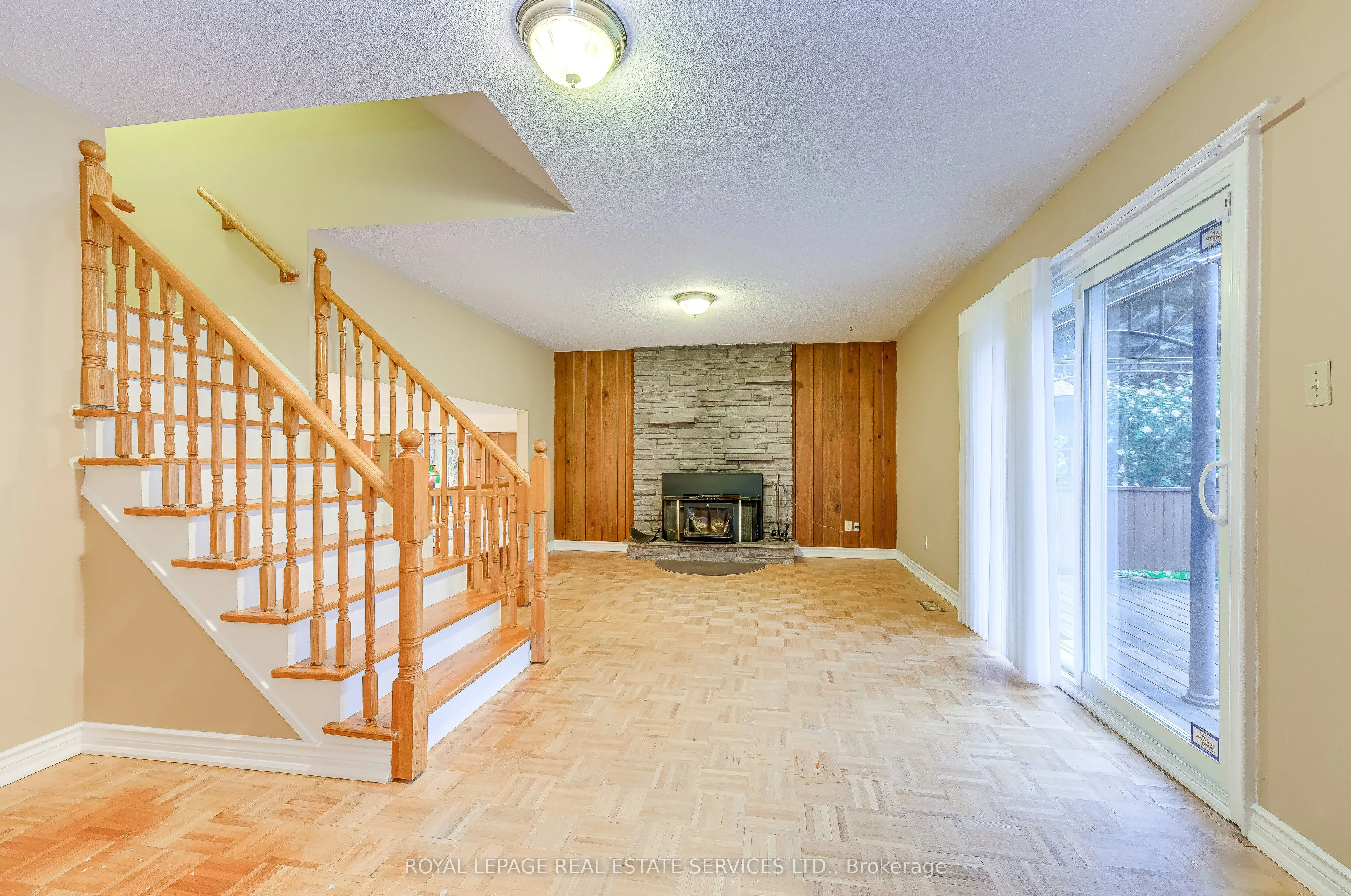 2101 Salmon Road