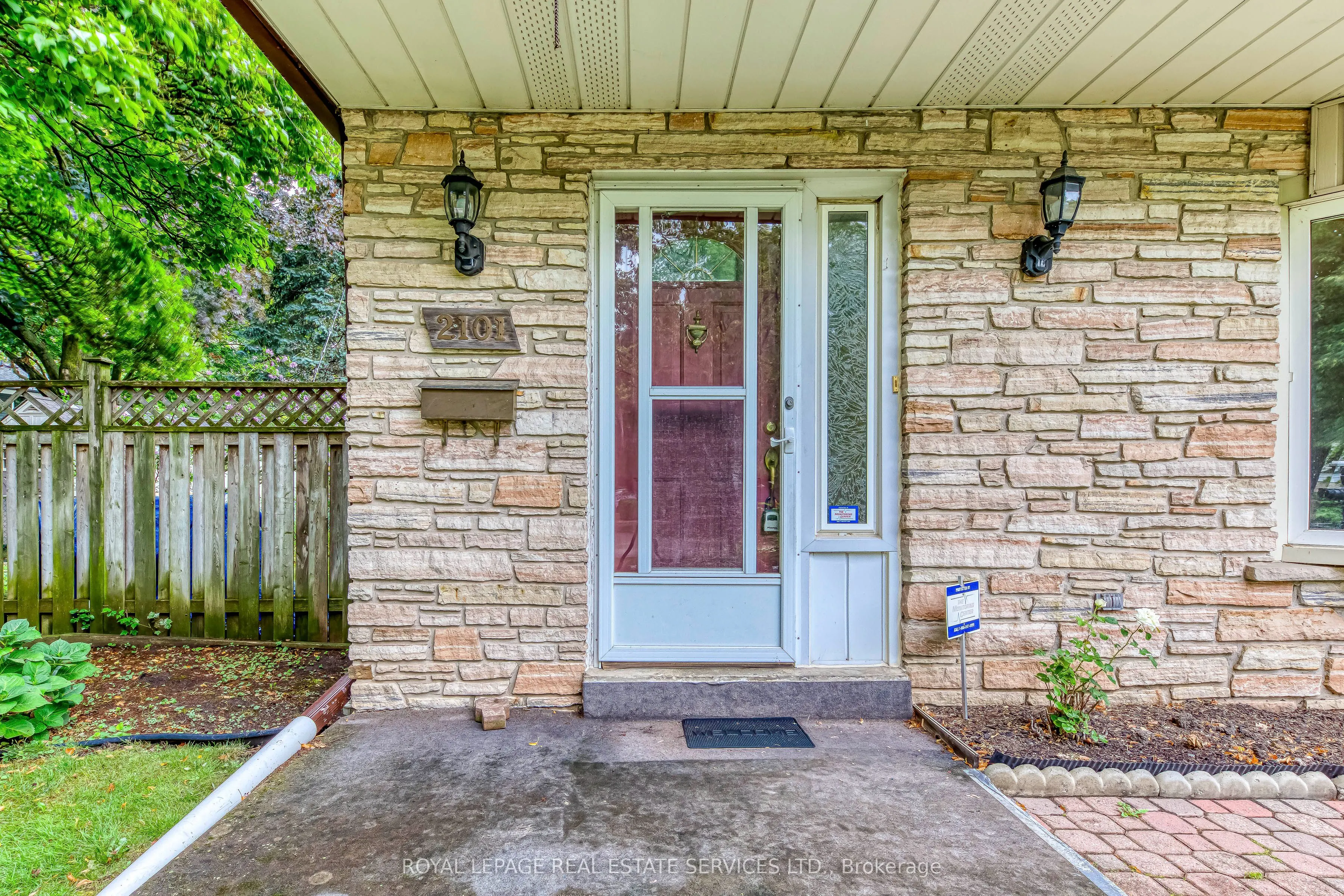 2101 Salmon Road