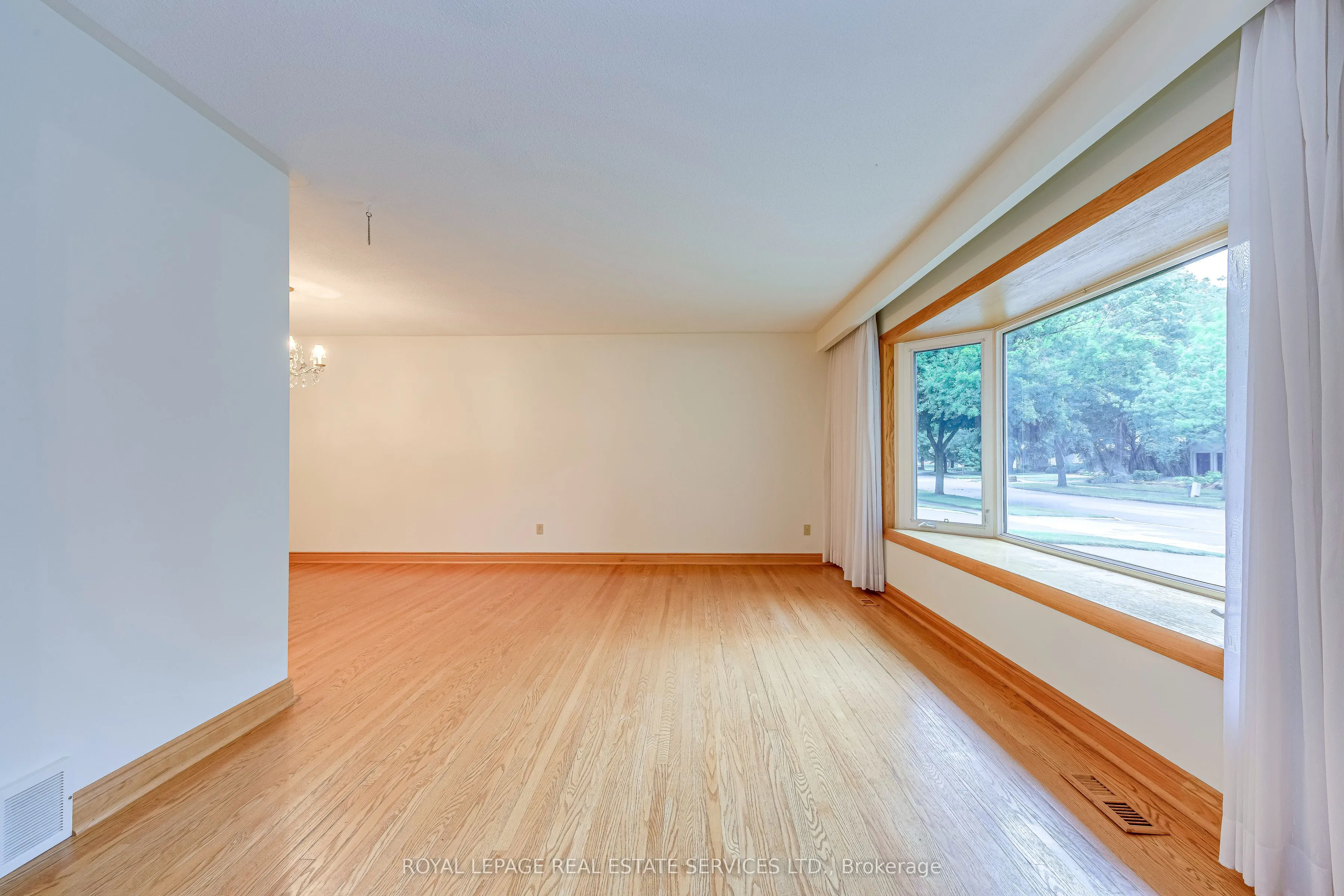2101 Salmon Road