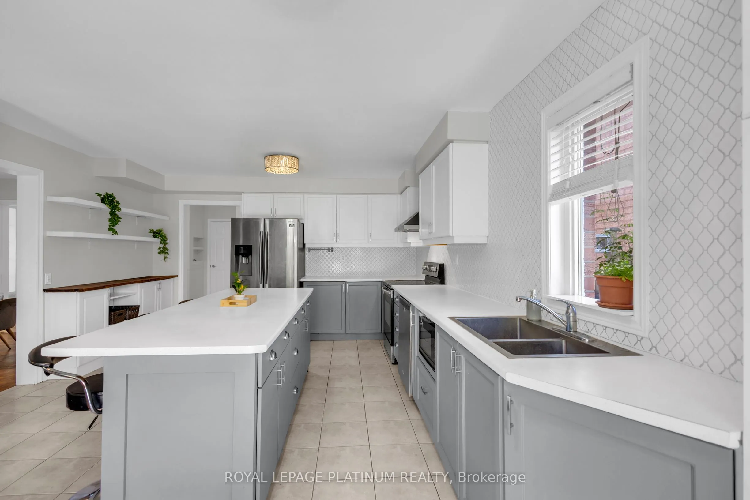 76 Baha Crescent