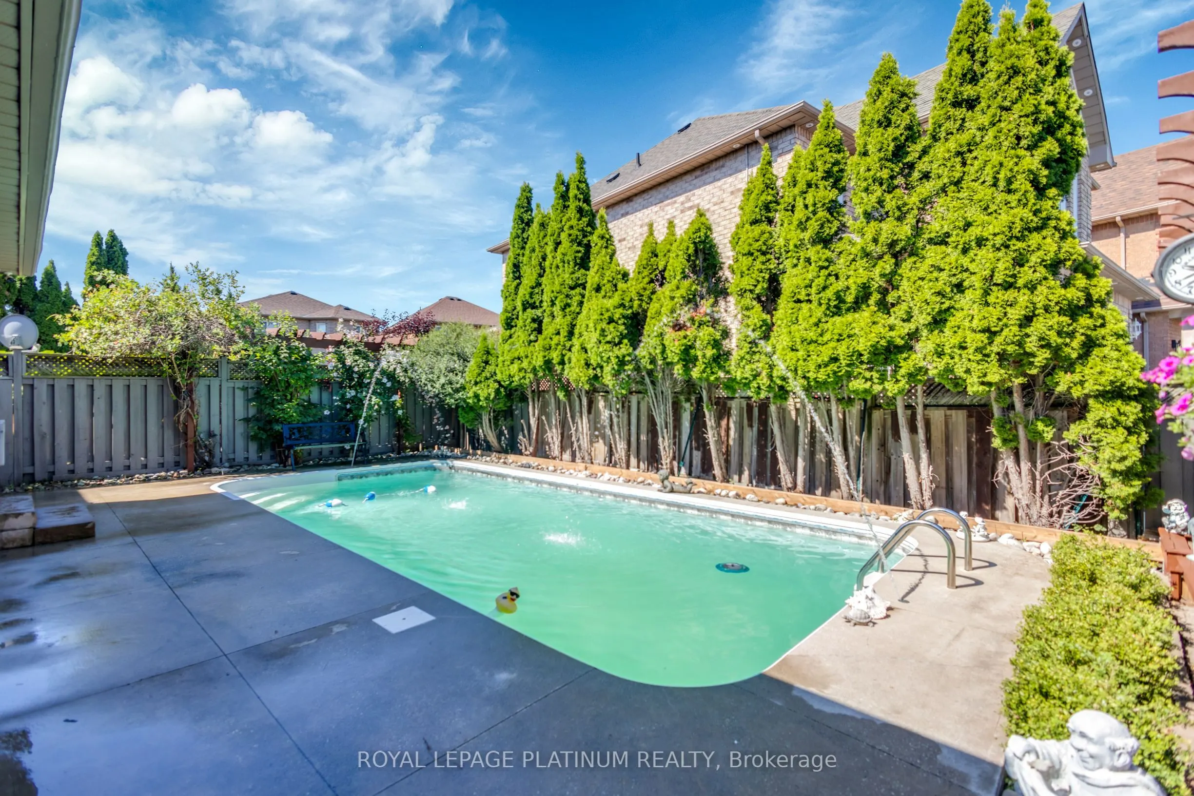 76 Baha Crescent