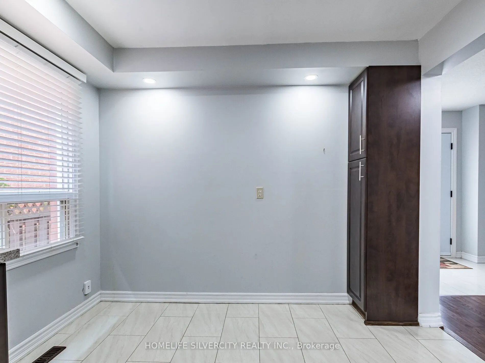 30 Castlehill Road, #1