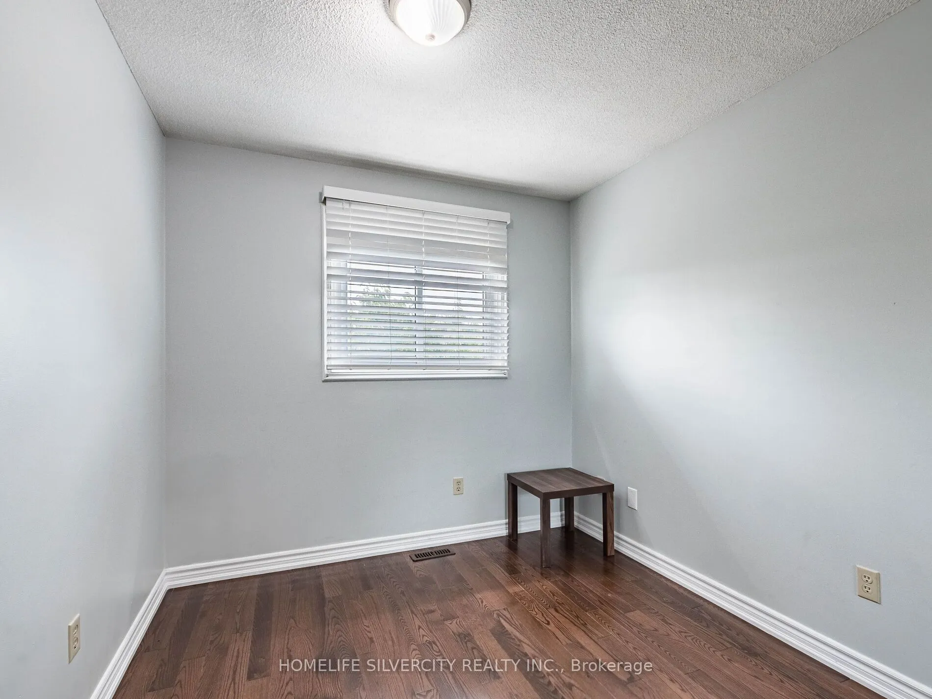 30 Castlehill Road, #1