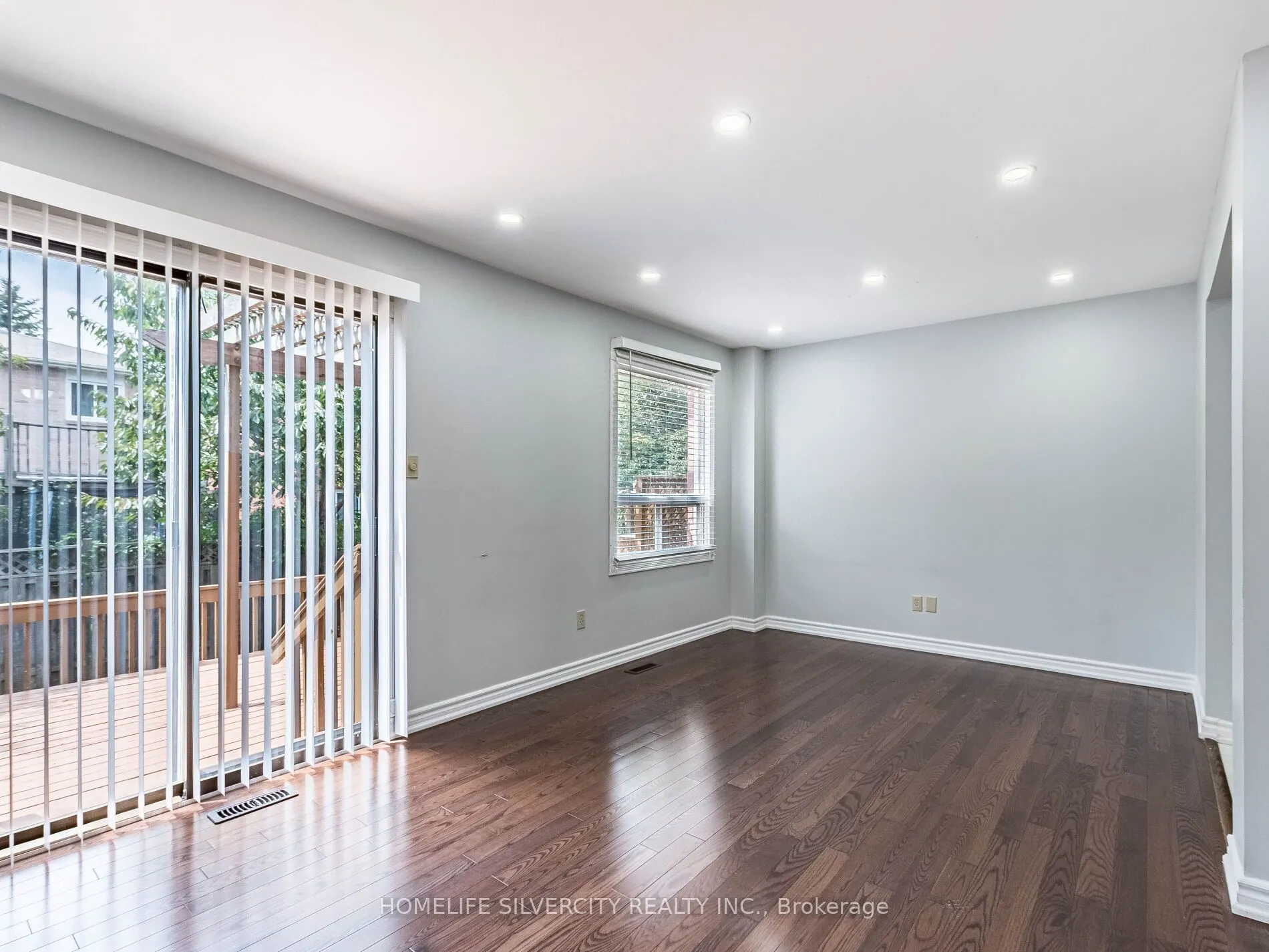 30 Castlehill Road, #1