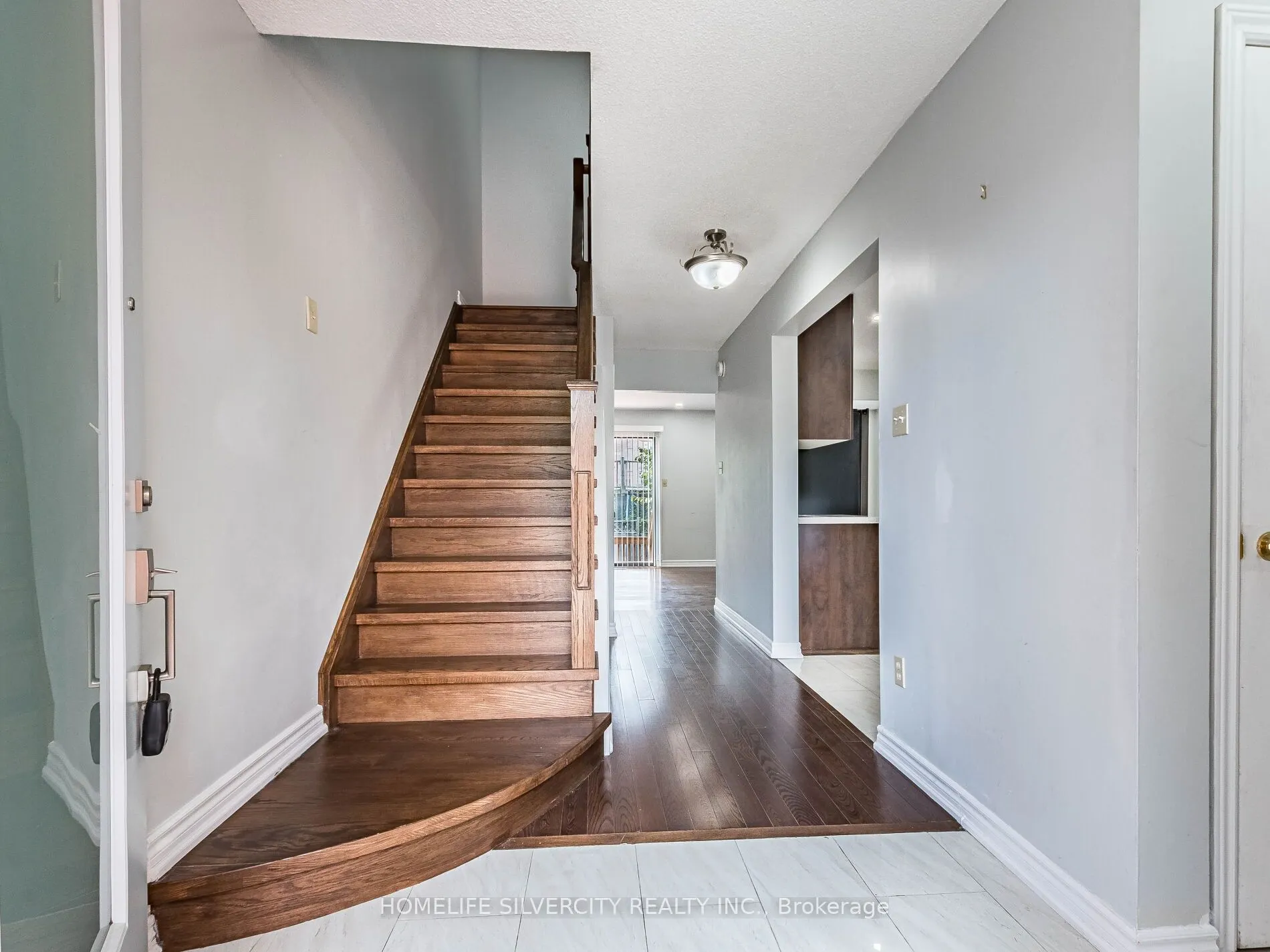 30 Castlehill Road, #1