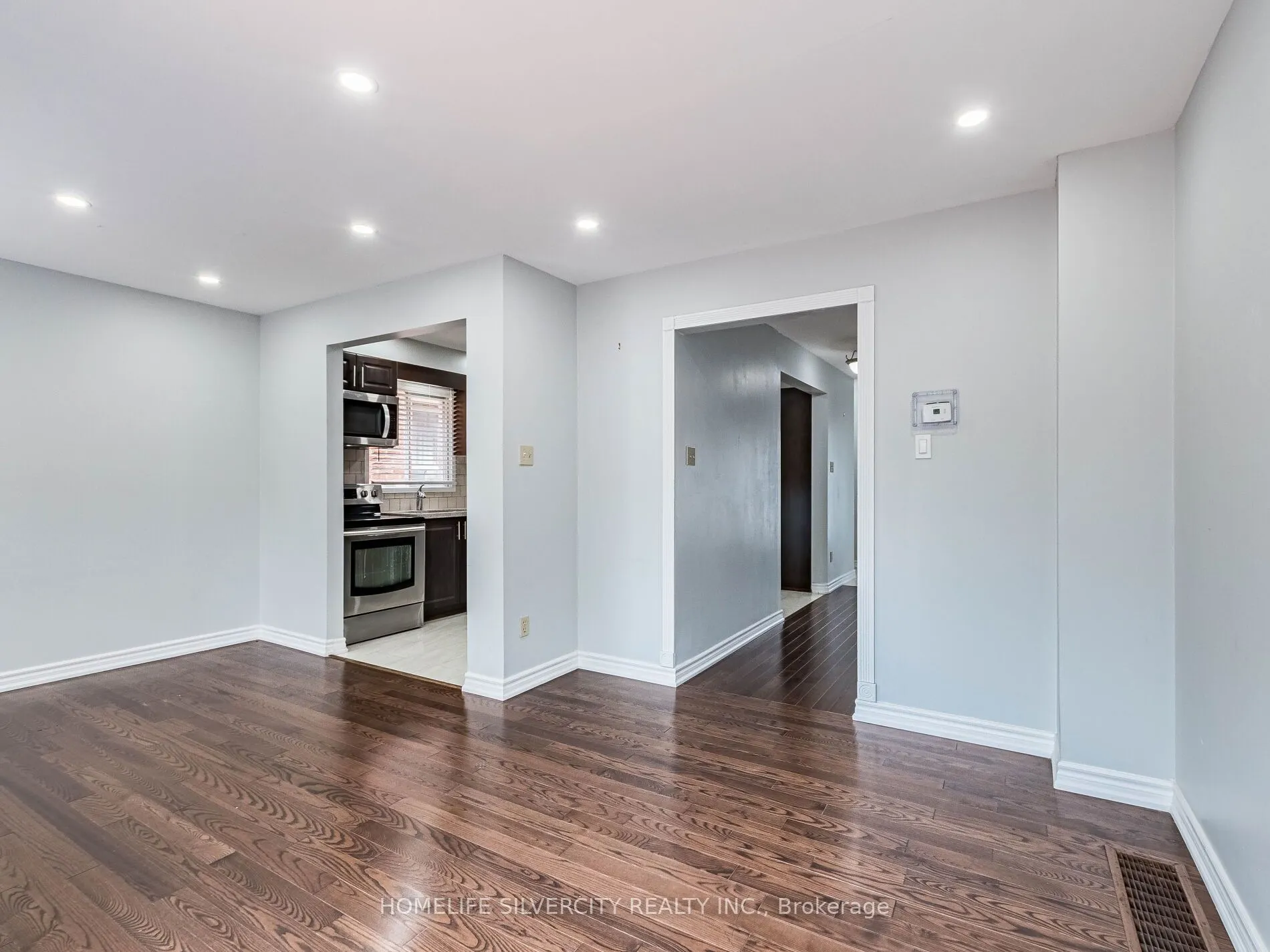 30 Castlehill Road, #1