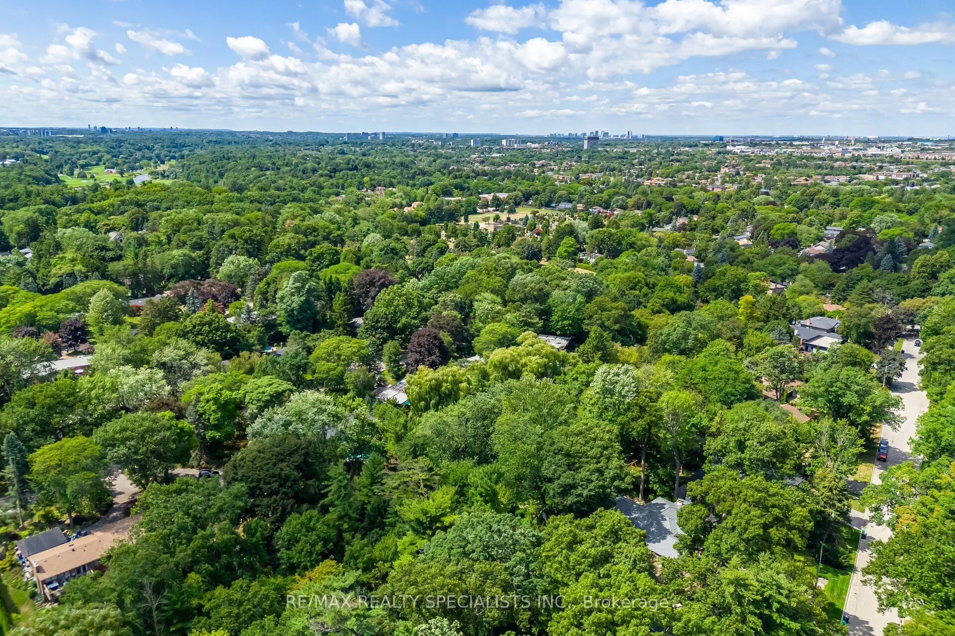 251 Dickson Park Crescent