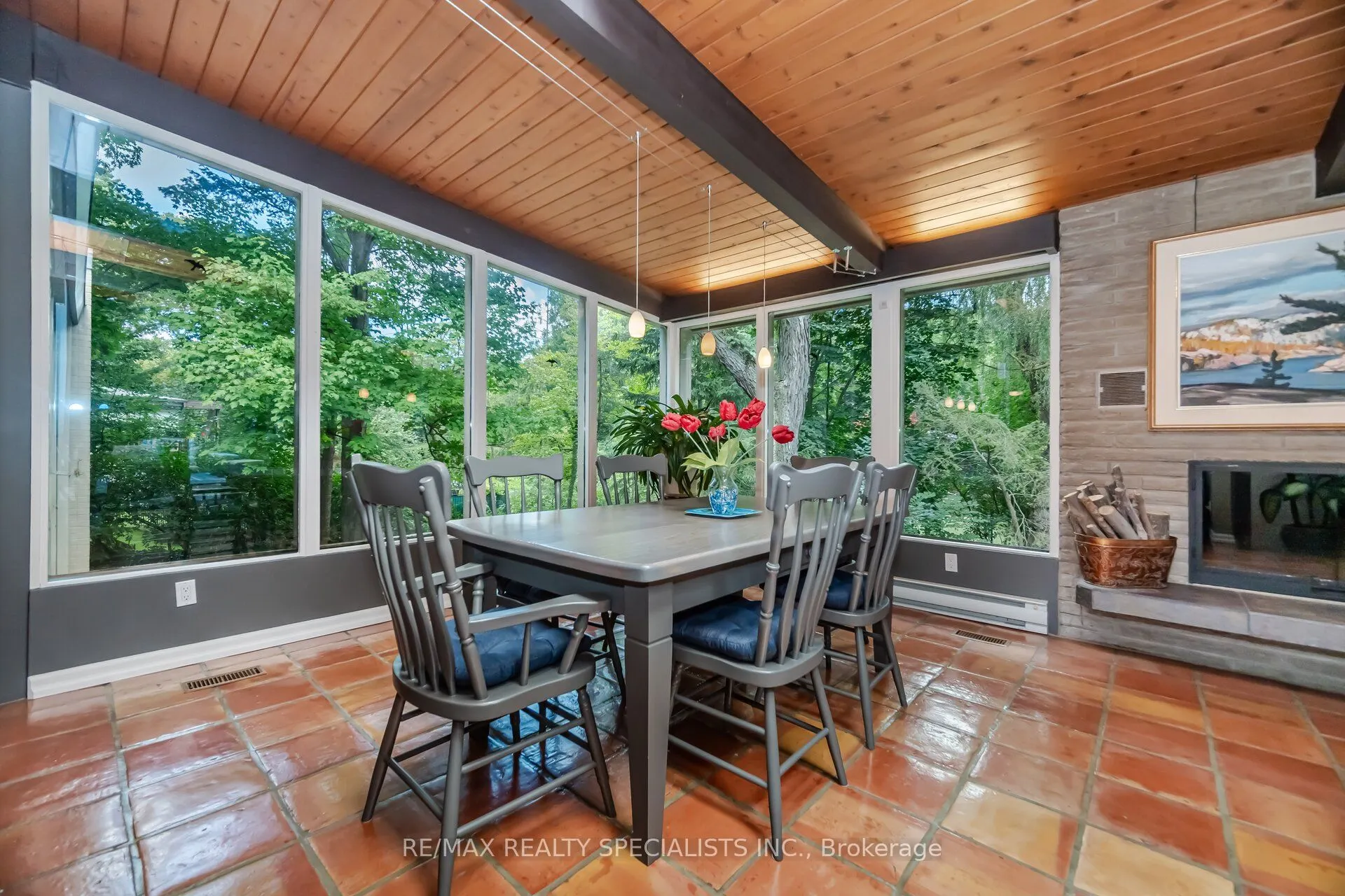 251 Dickson Park Crescent