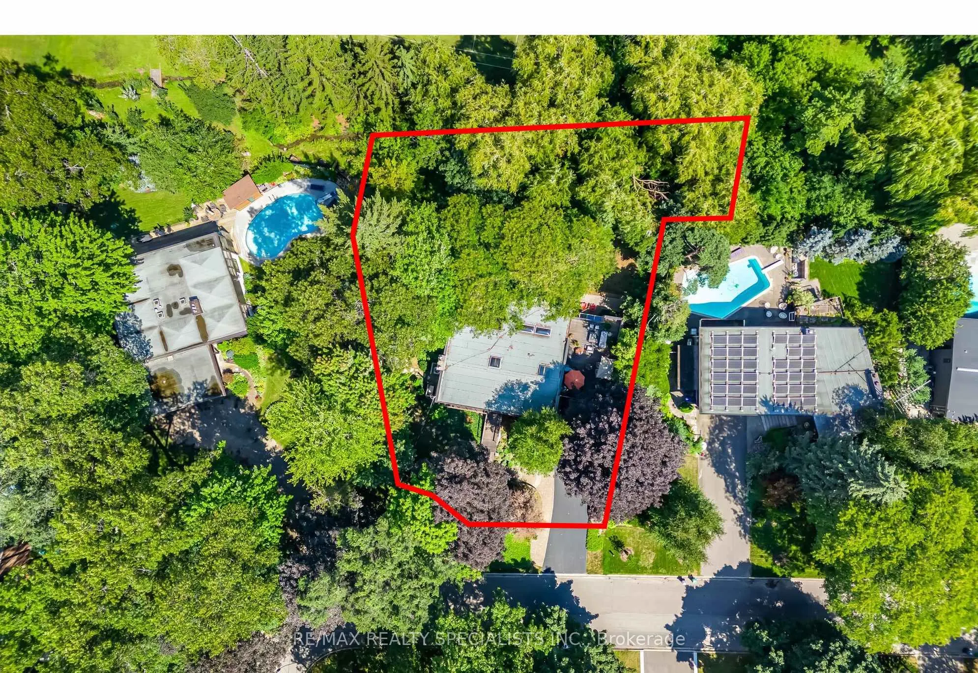 251 Dickson Park Crescent